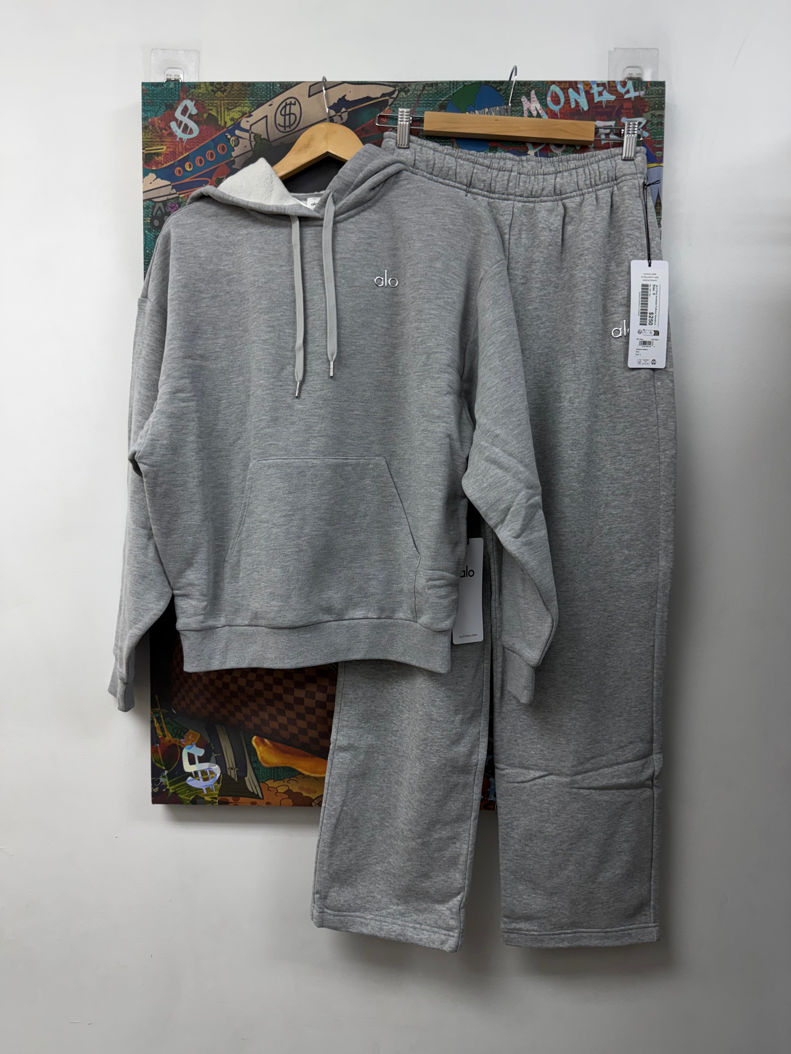 ALO Grey Accolade Pullover Sweatsuit