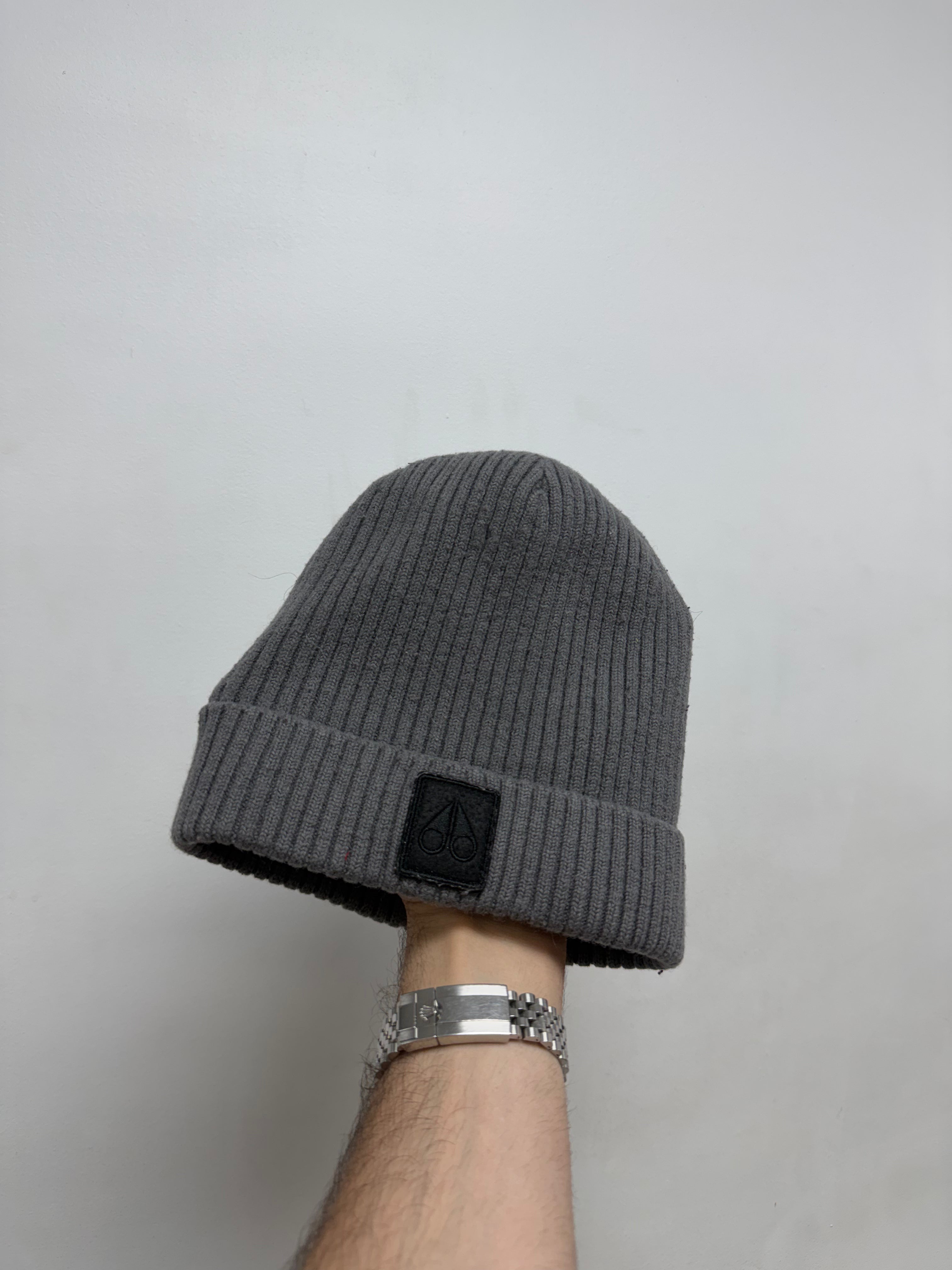 Moose Knuckles Grey Black Logo Beanie