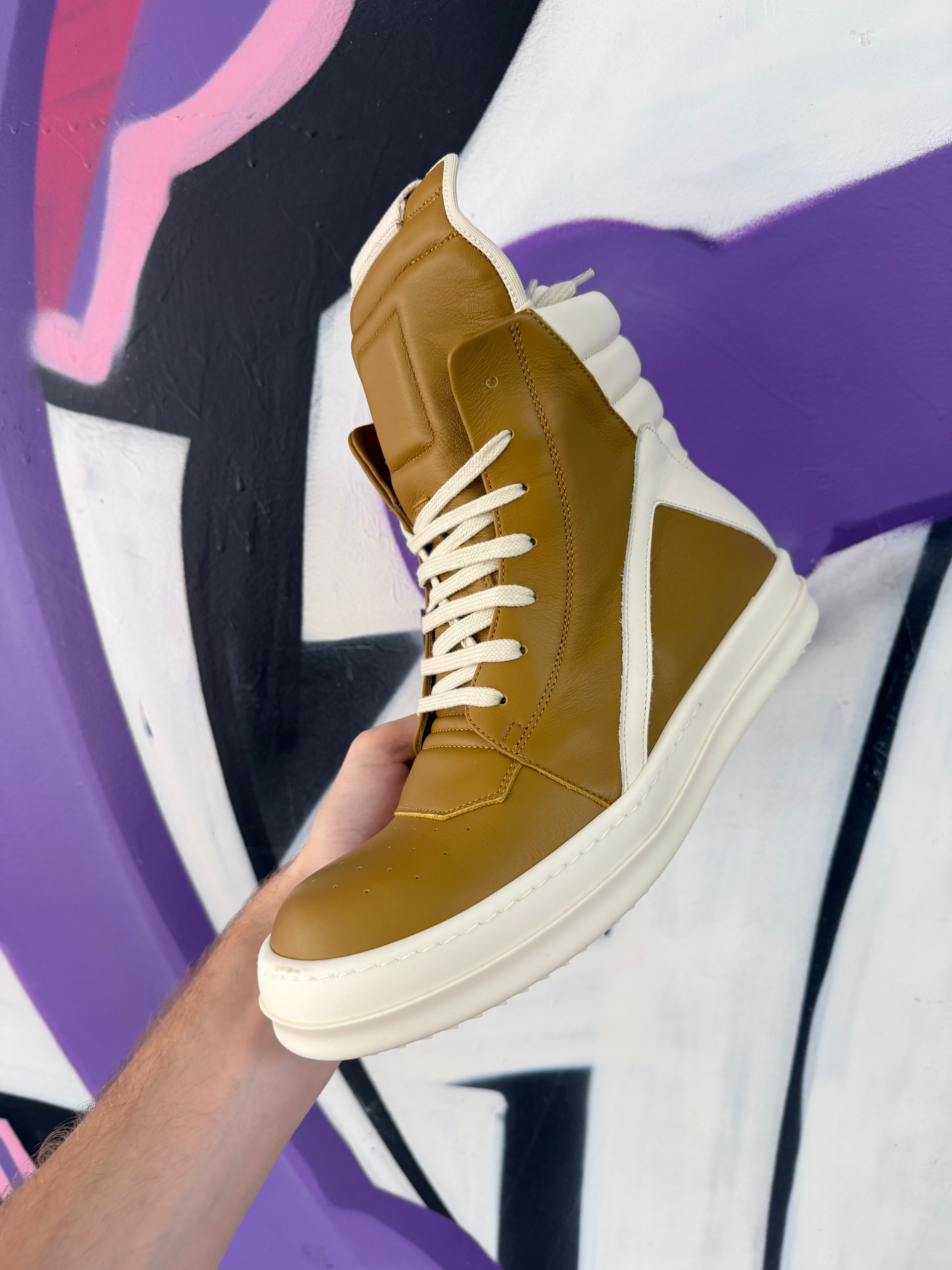 Rick Owens Sulpha & Milk Geobasket Sneakers
