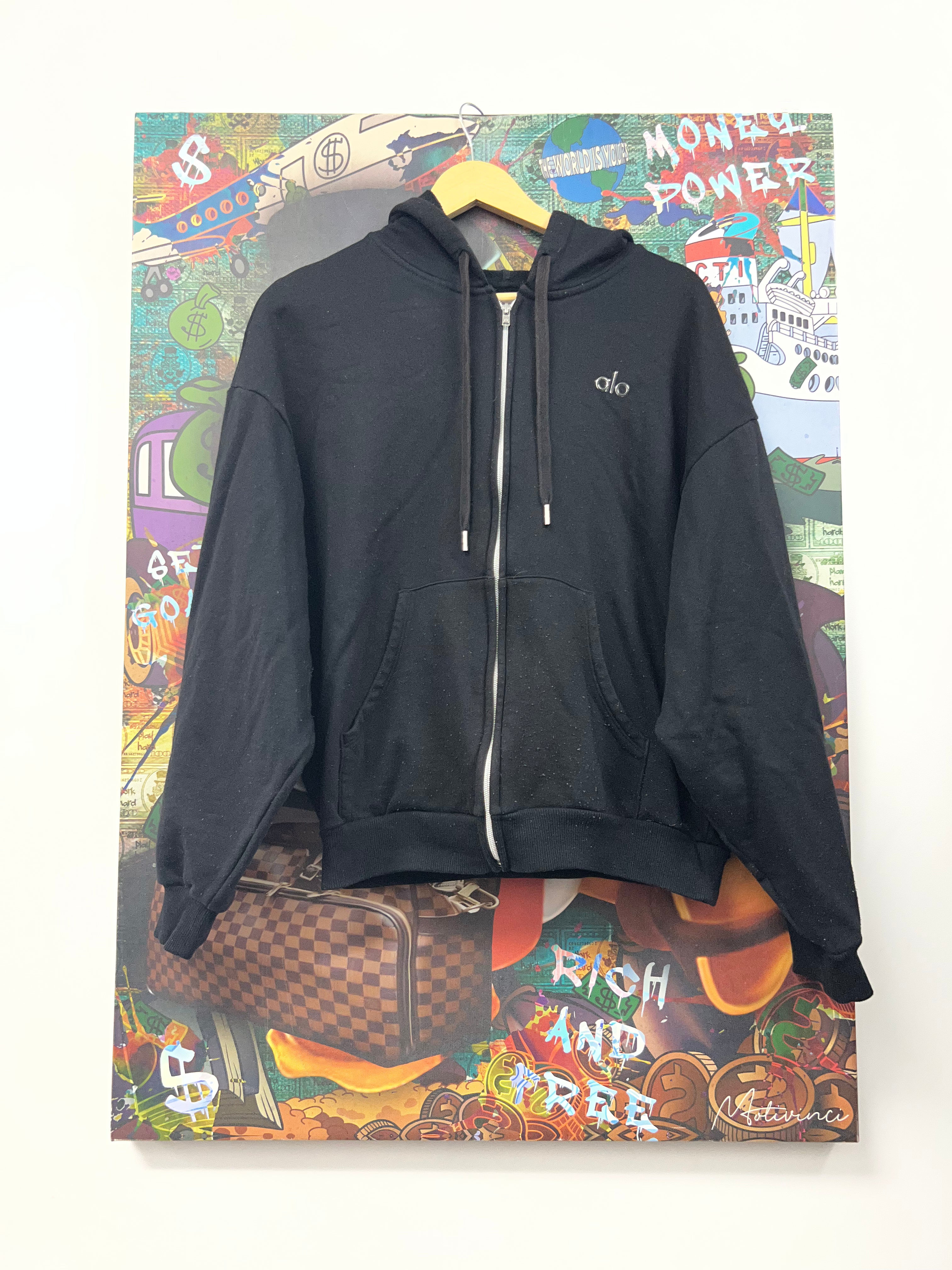 ALO Black Accolade (Cut Size Tag) Zip Up
