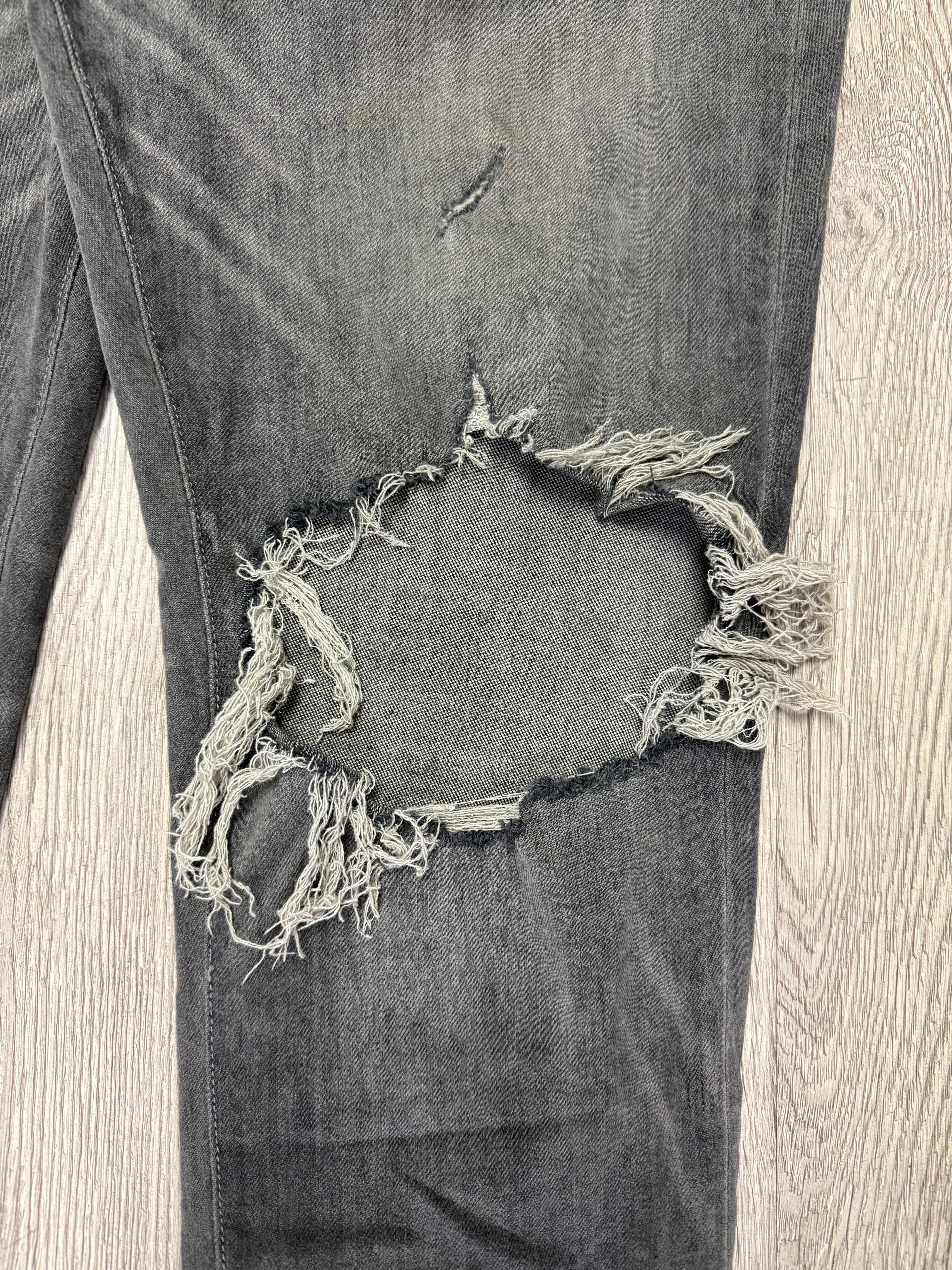 Amiri Grey Knee Rip (Zipper) Jeans