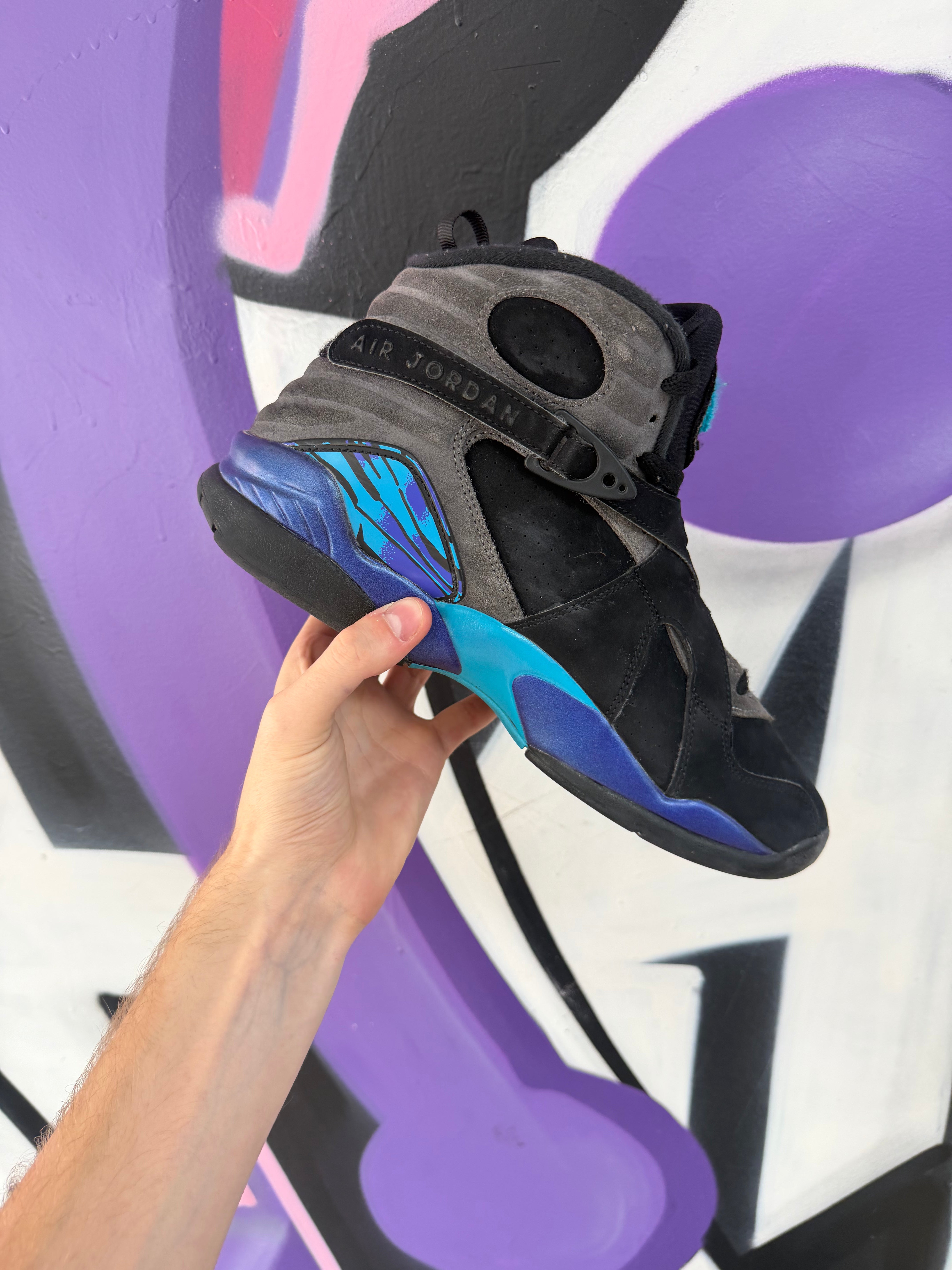 Jordan 8 Aqua Sneakers