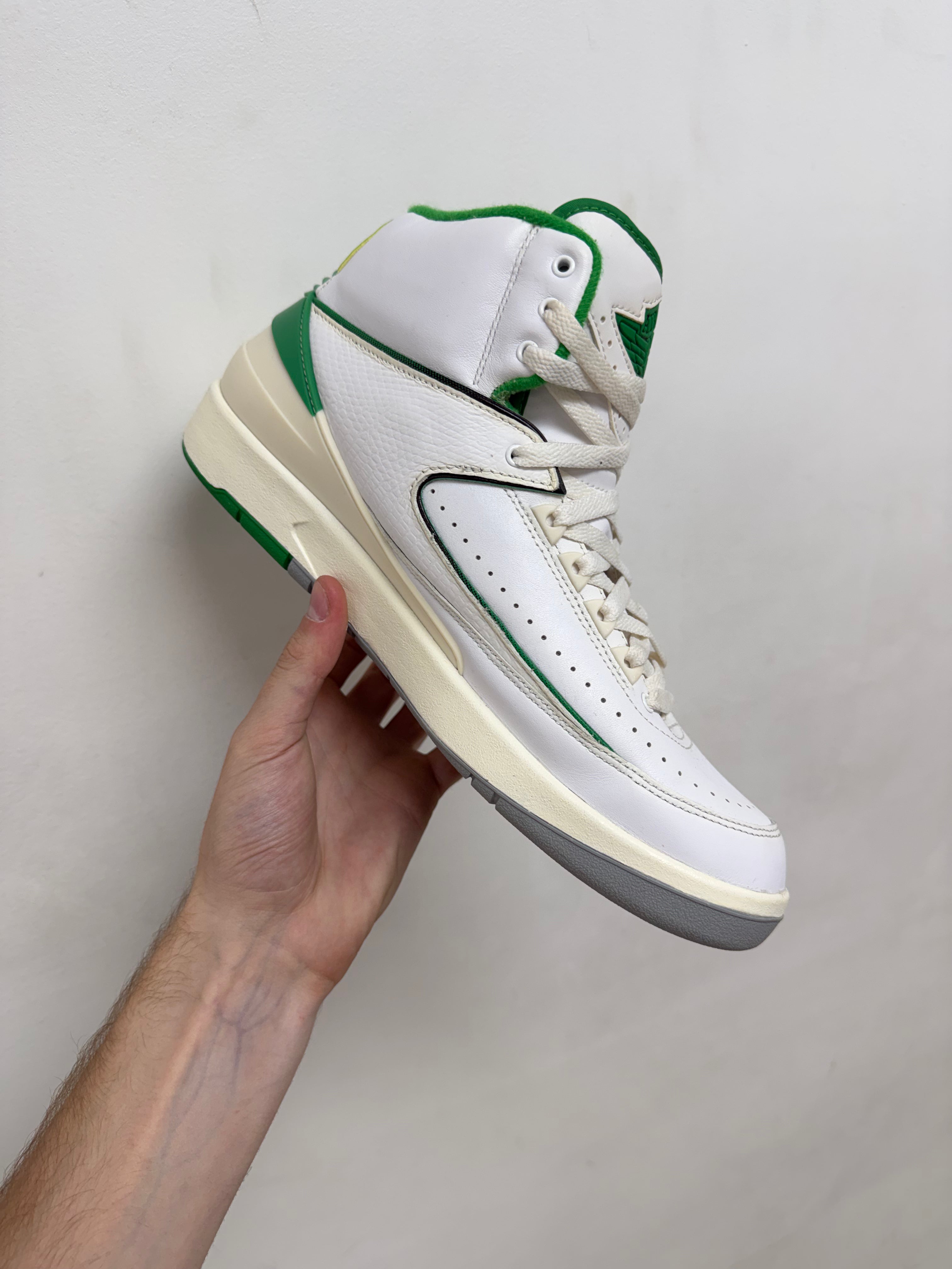 Jordan 2 Lucky Green Sneakers