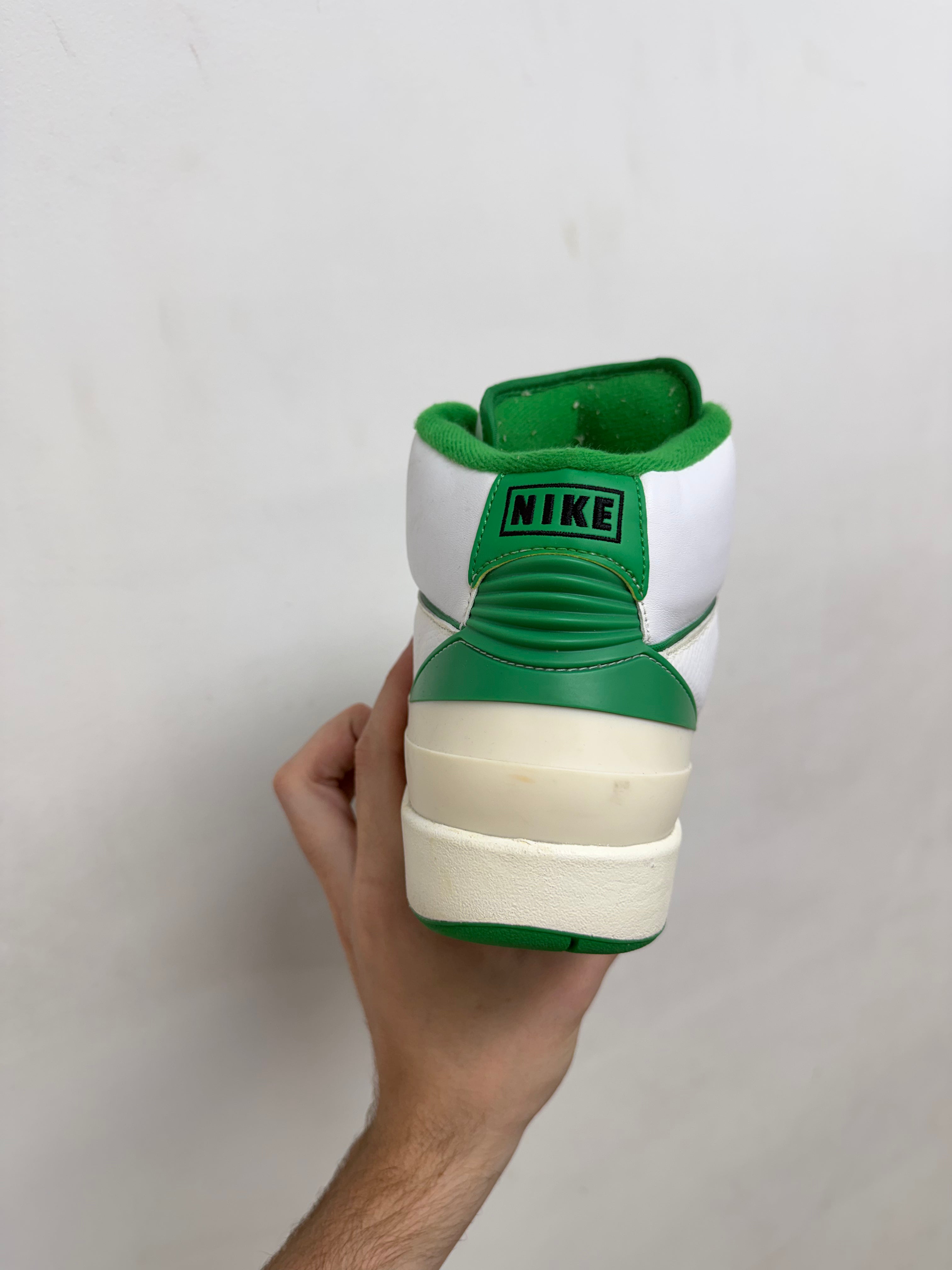 Jordan 2 Lucky Green Sneakers