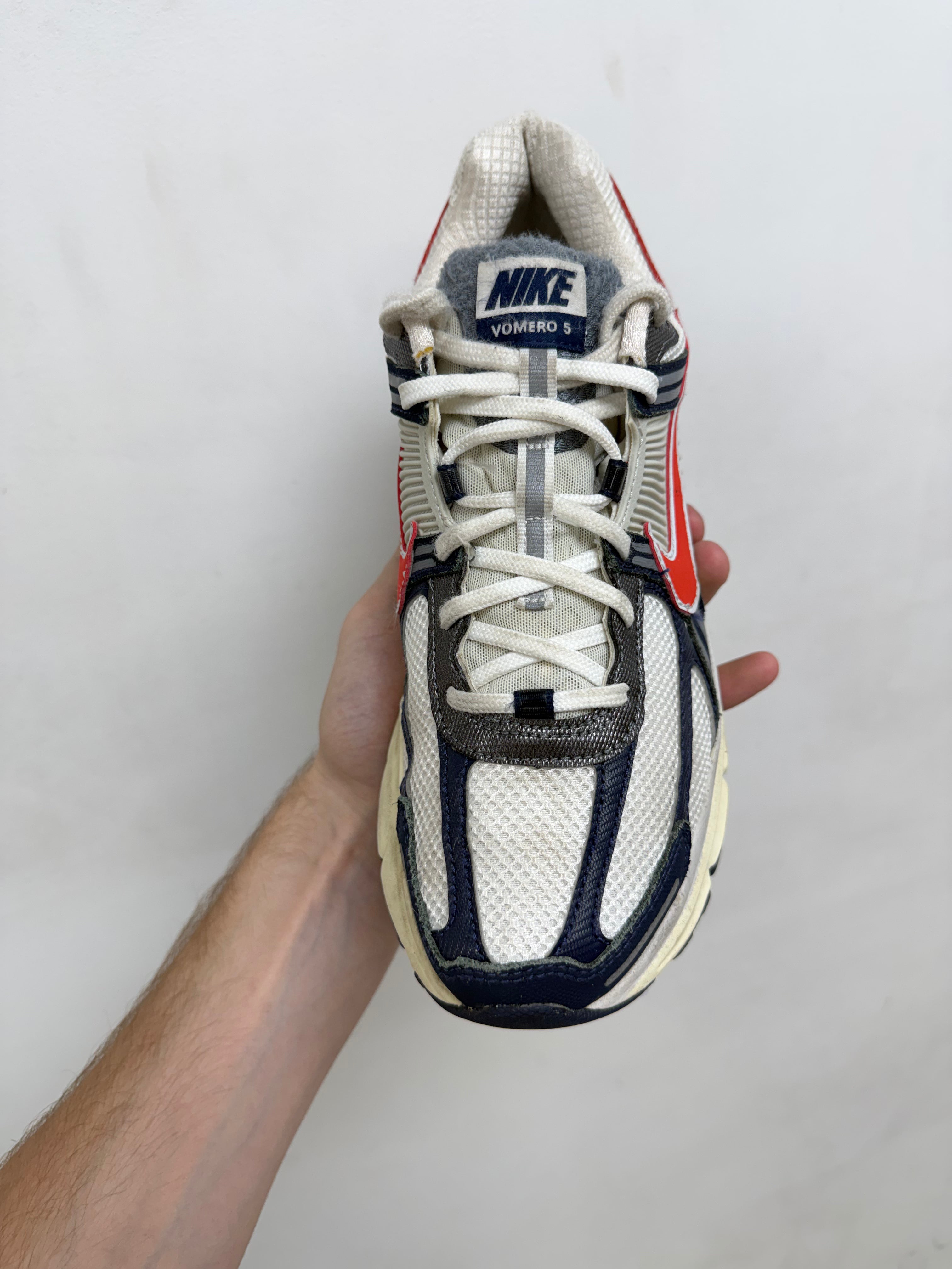 Nike Zoom 5 Vomero Sneakers