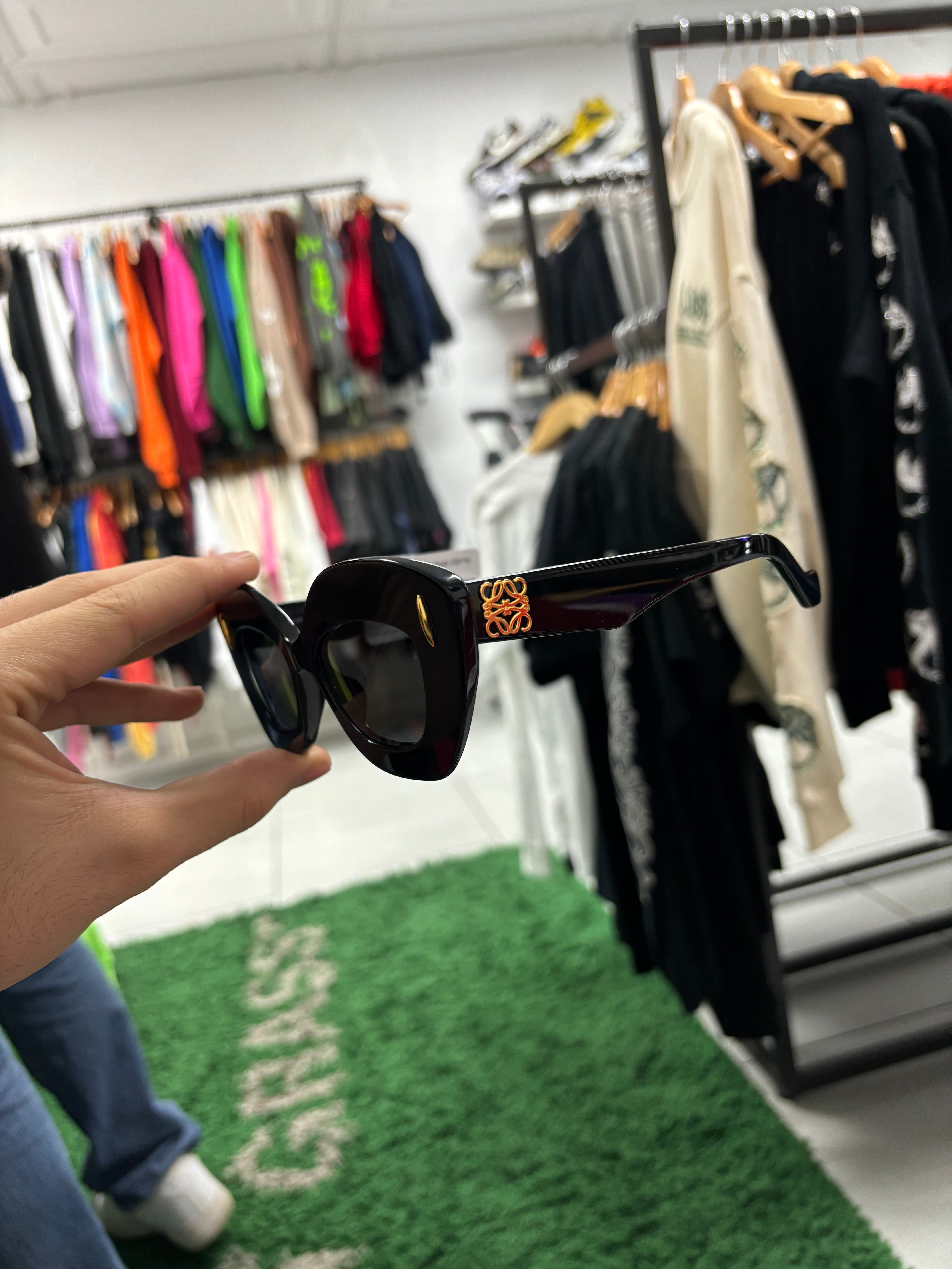 Loewe Shades Black Gold New OSFM N/A
