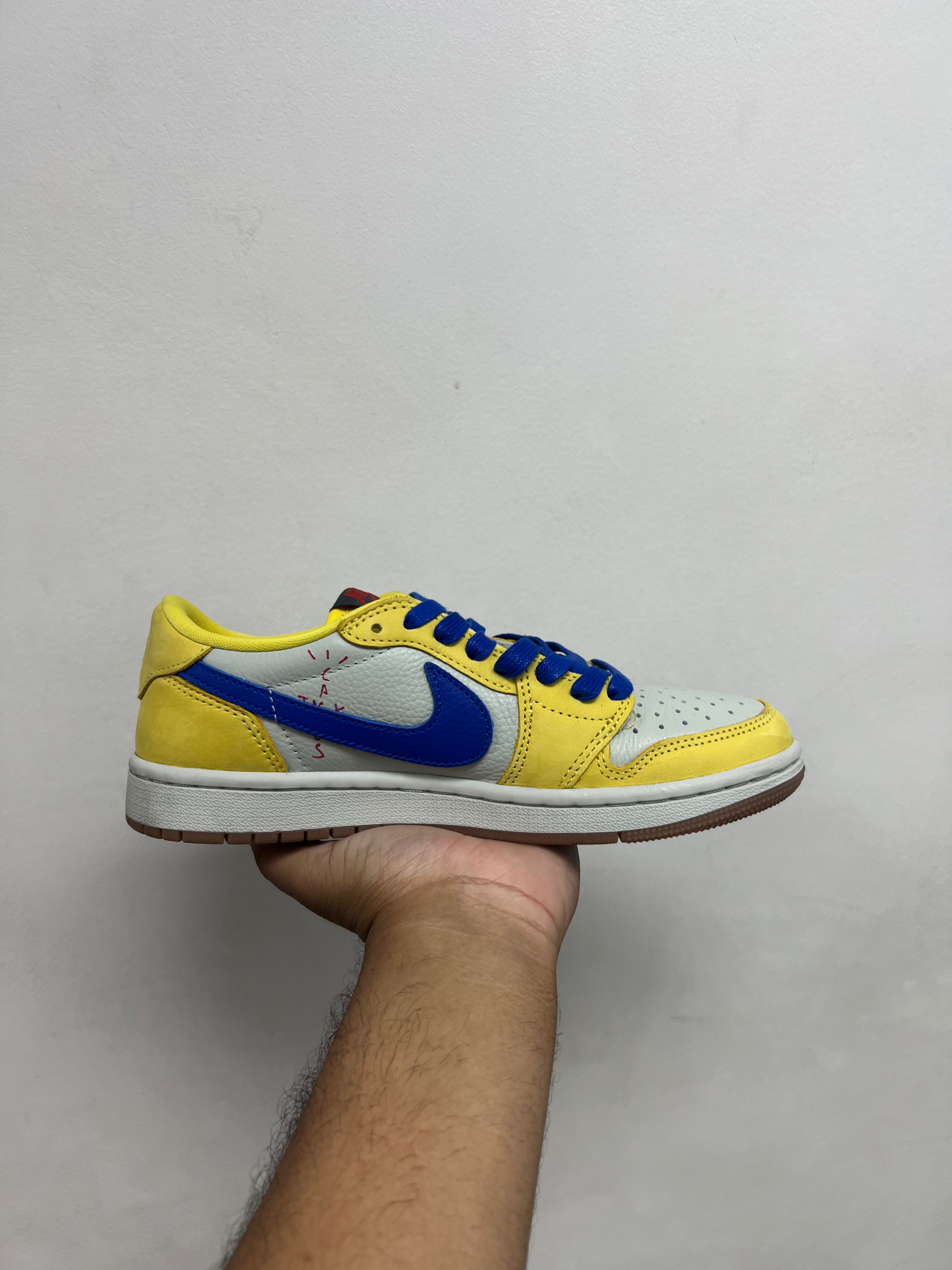 Jordan 1 Low Travis Scott Canary Sneakers