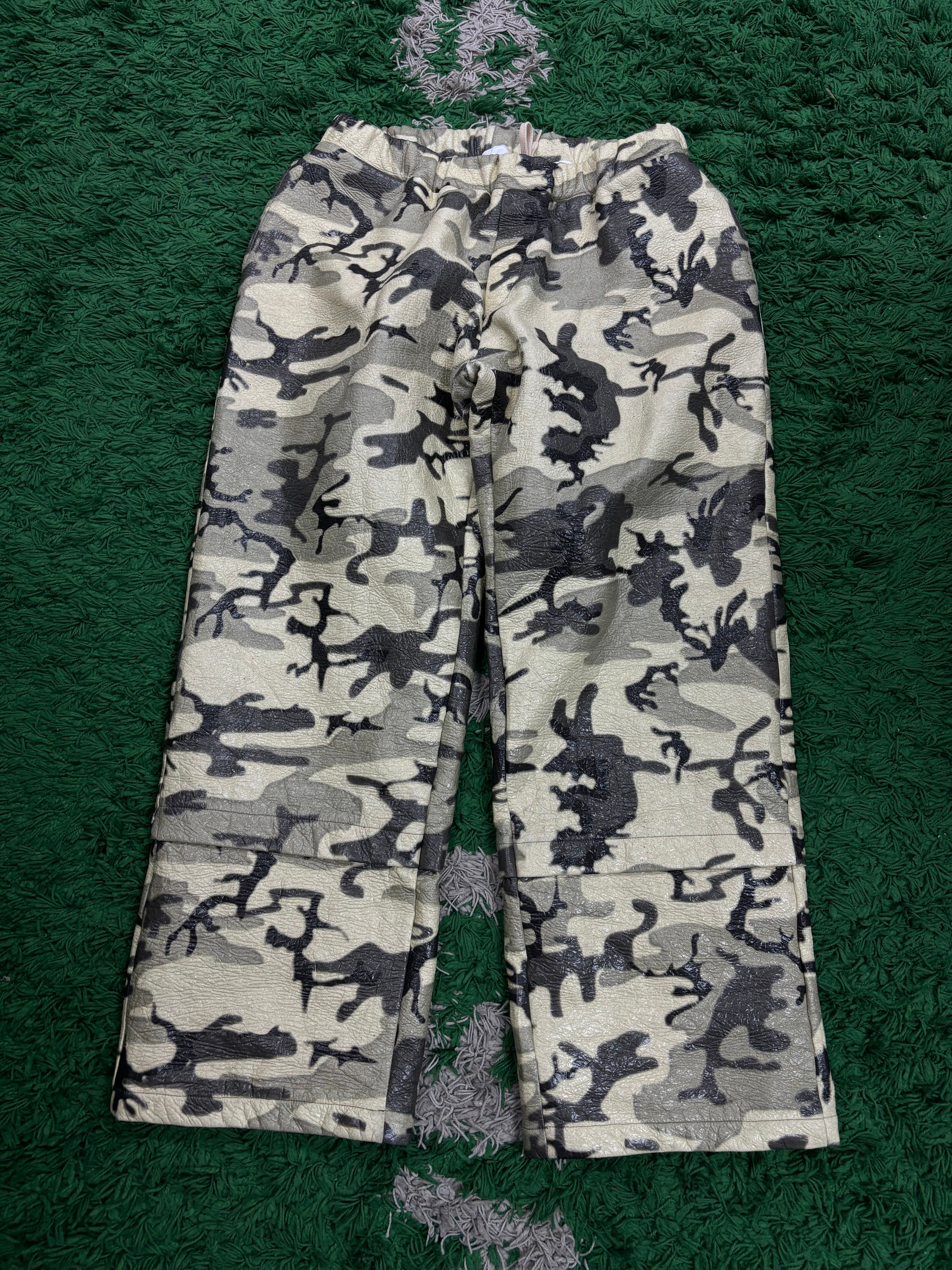 PDF Chanel green Camo Pants Used XL