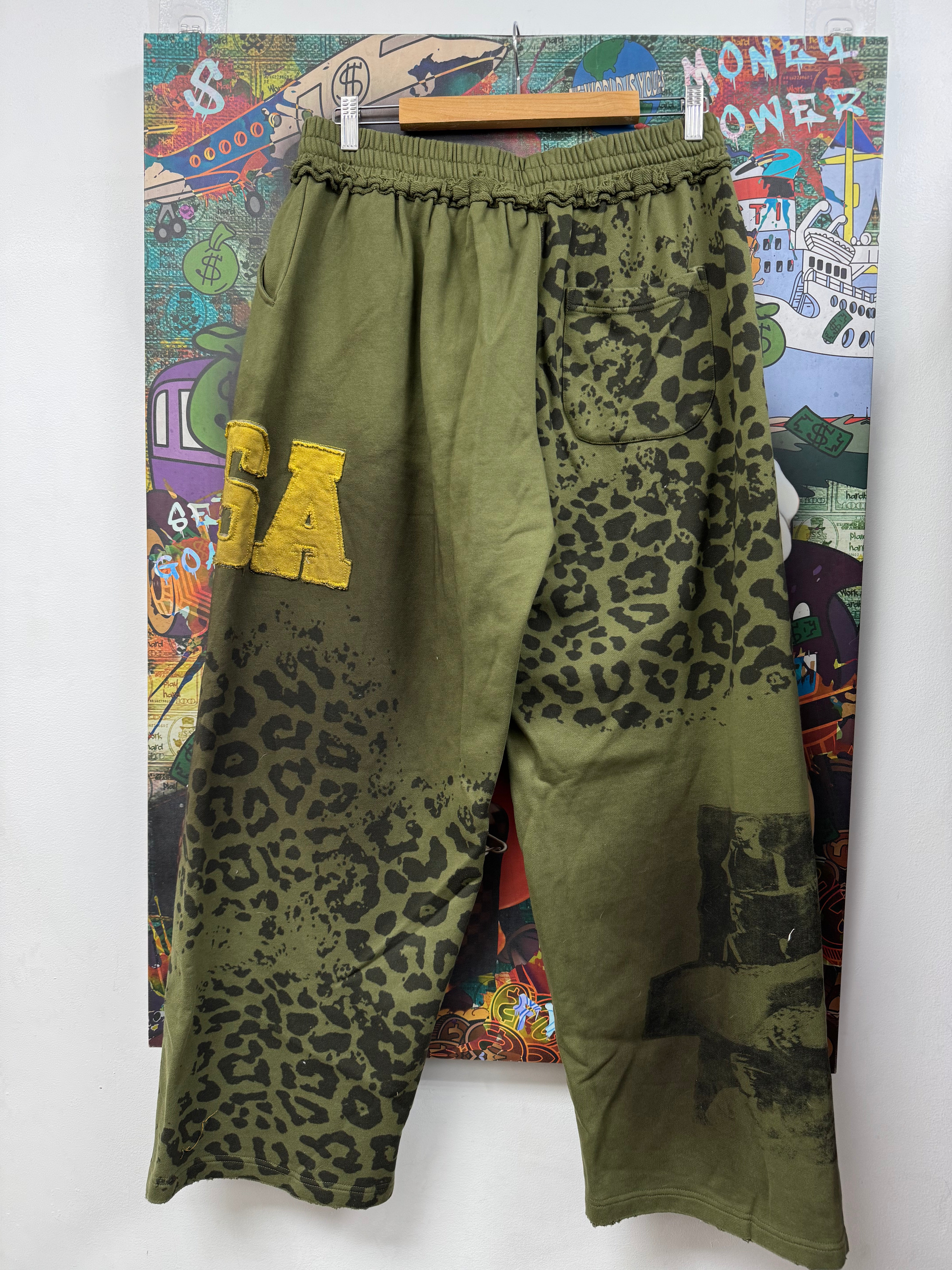Vale Green Yellow Camo USA Sweats