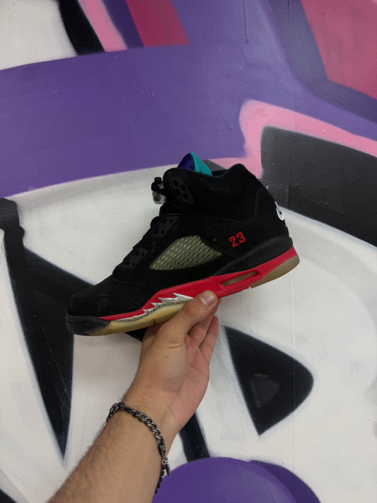 Nike Jordan 5 Top 3 Sneaker