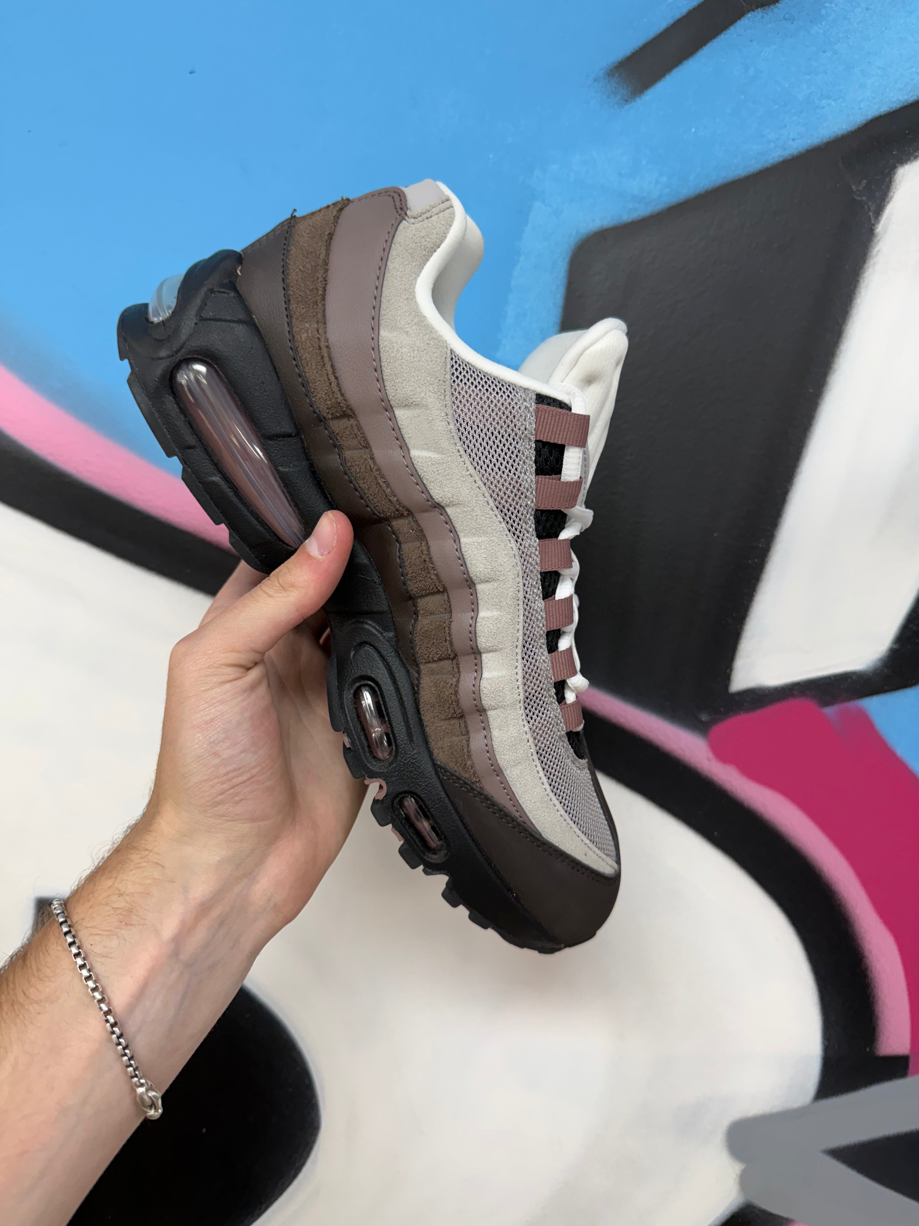 Nike AM95 Velvet Brown Sneakers