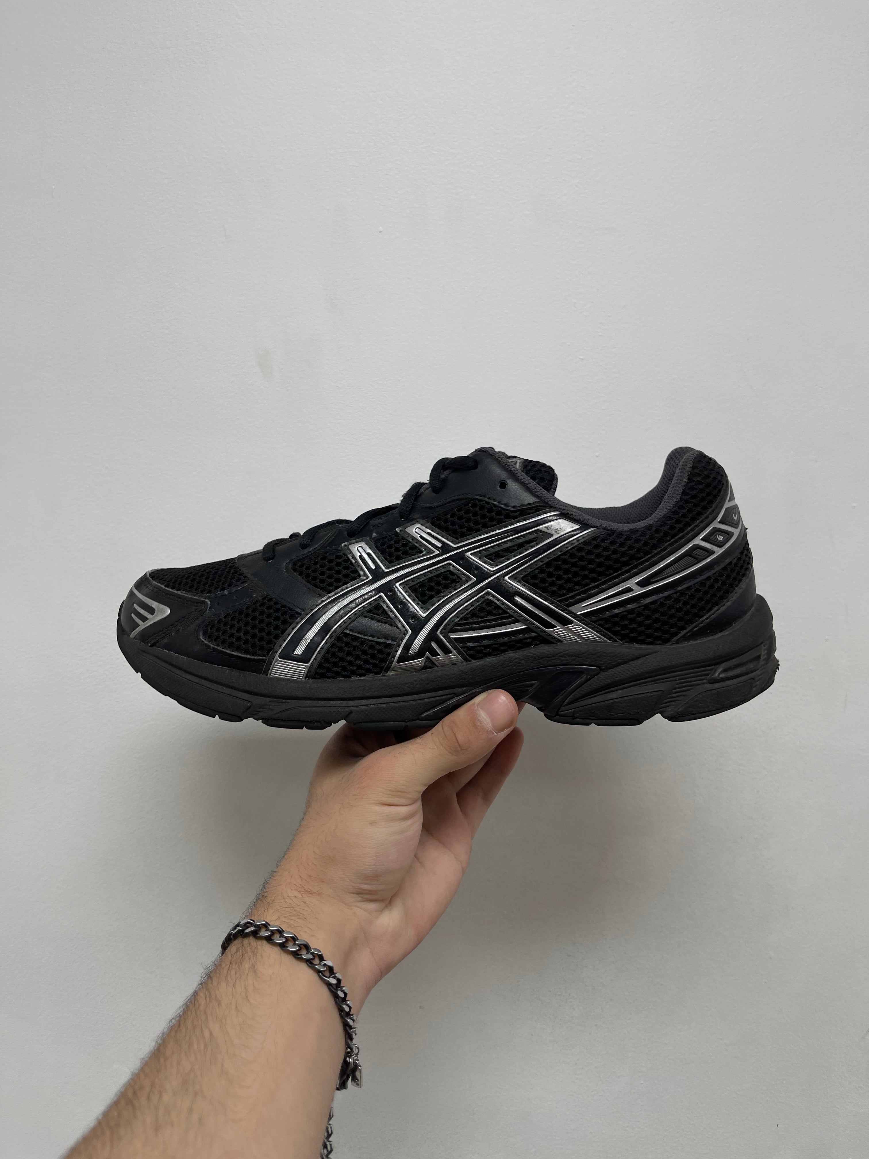 Asics Black Silver Gel-1130 Sneakers