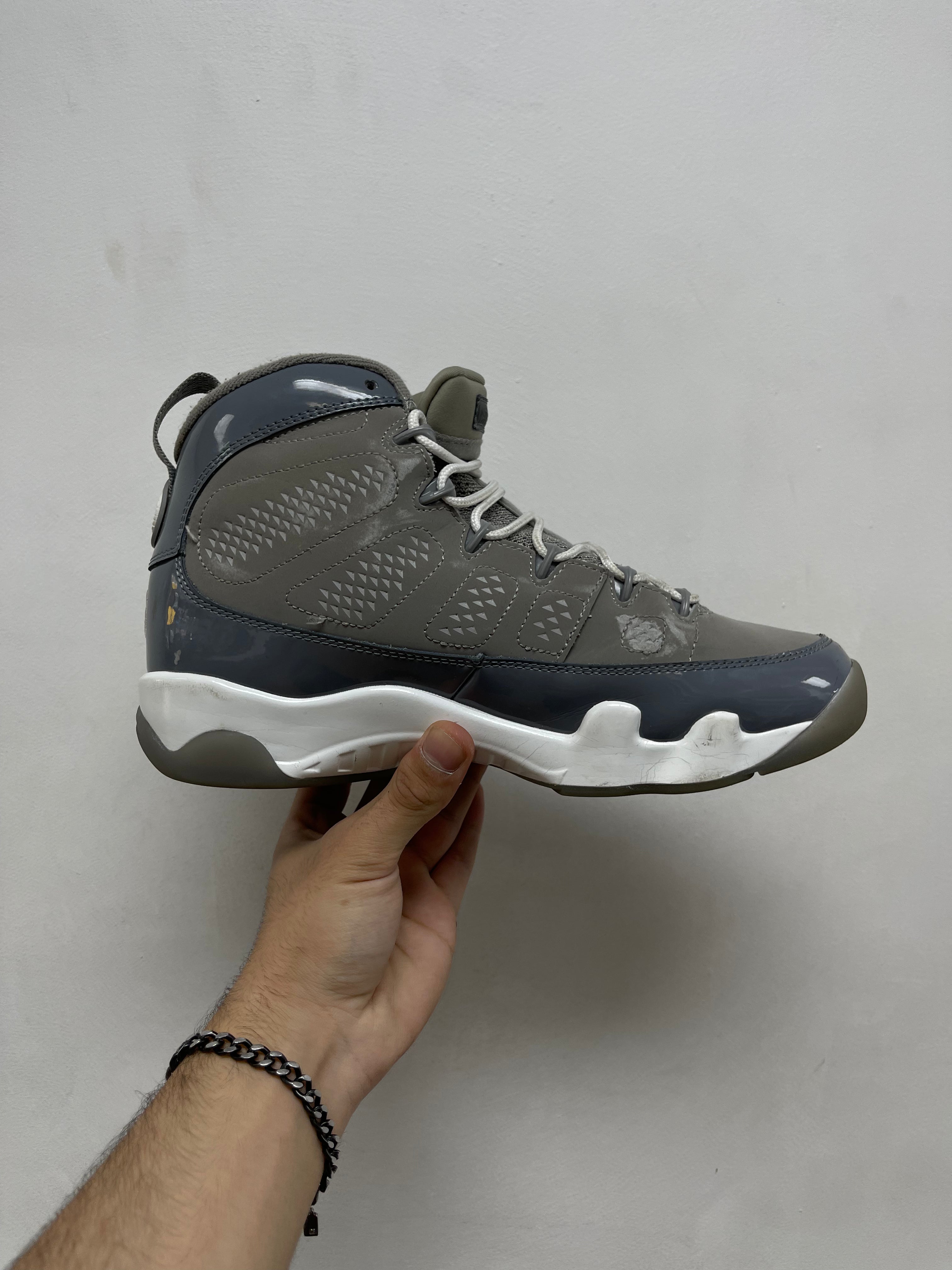 Jordan 9 Cool Grey Sneakers