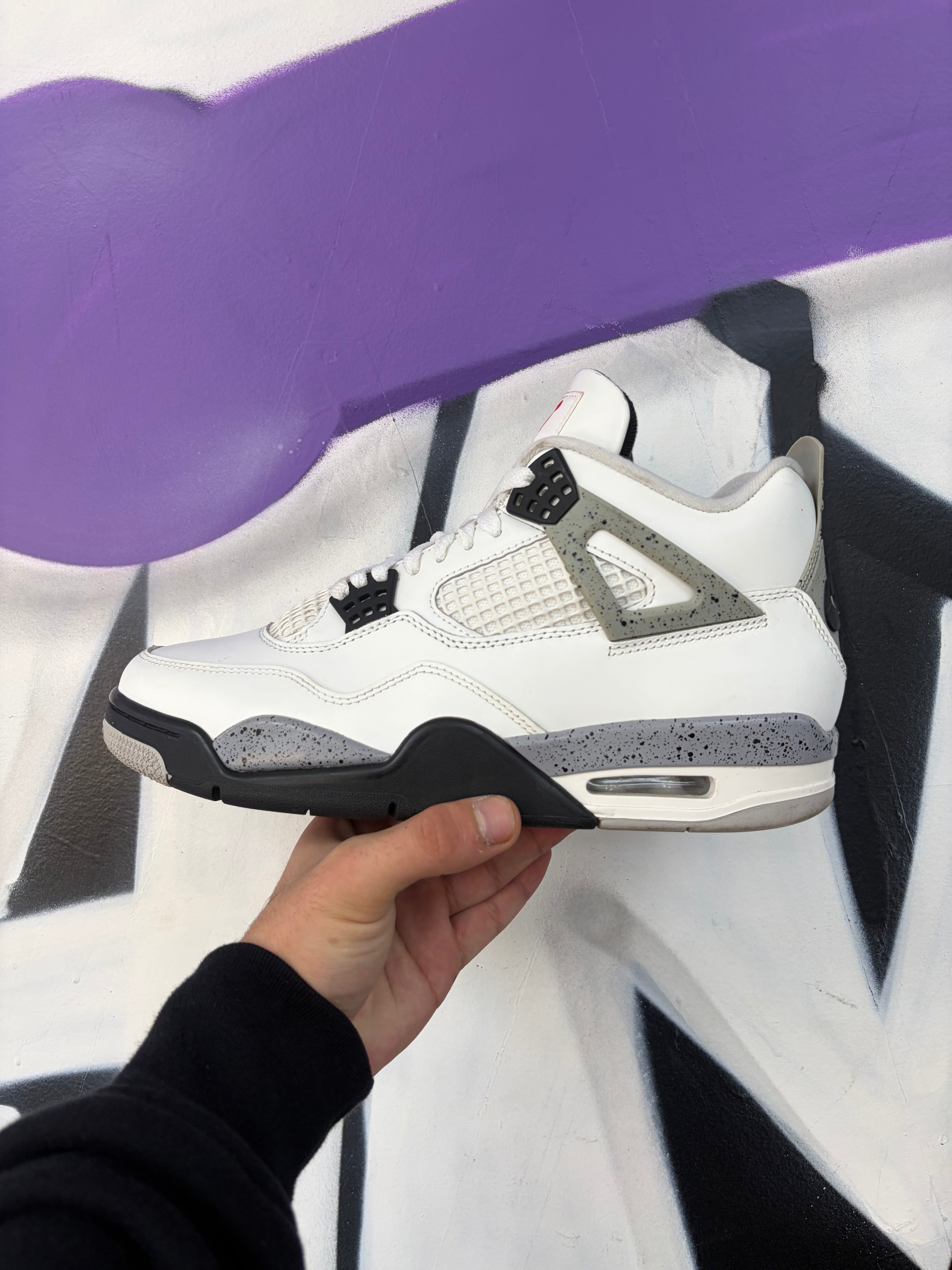 Jordan 4 White Cement Sneakers