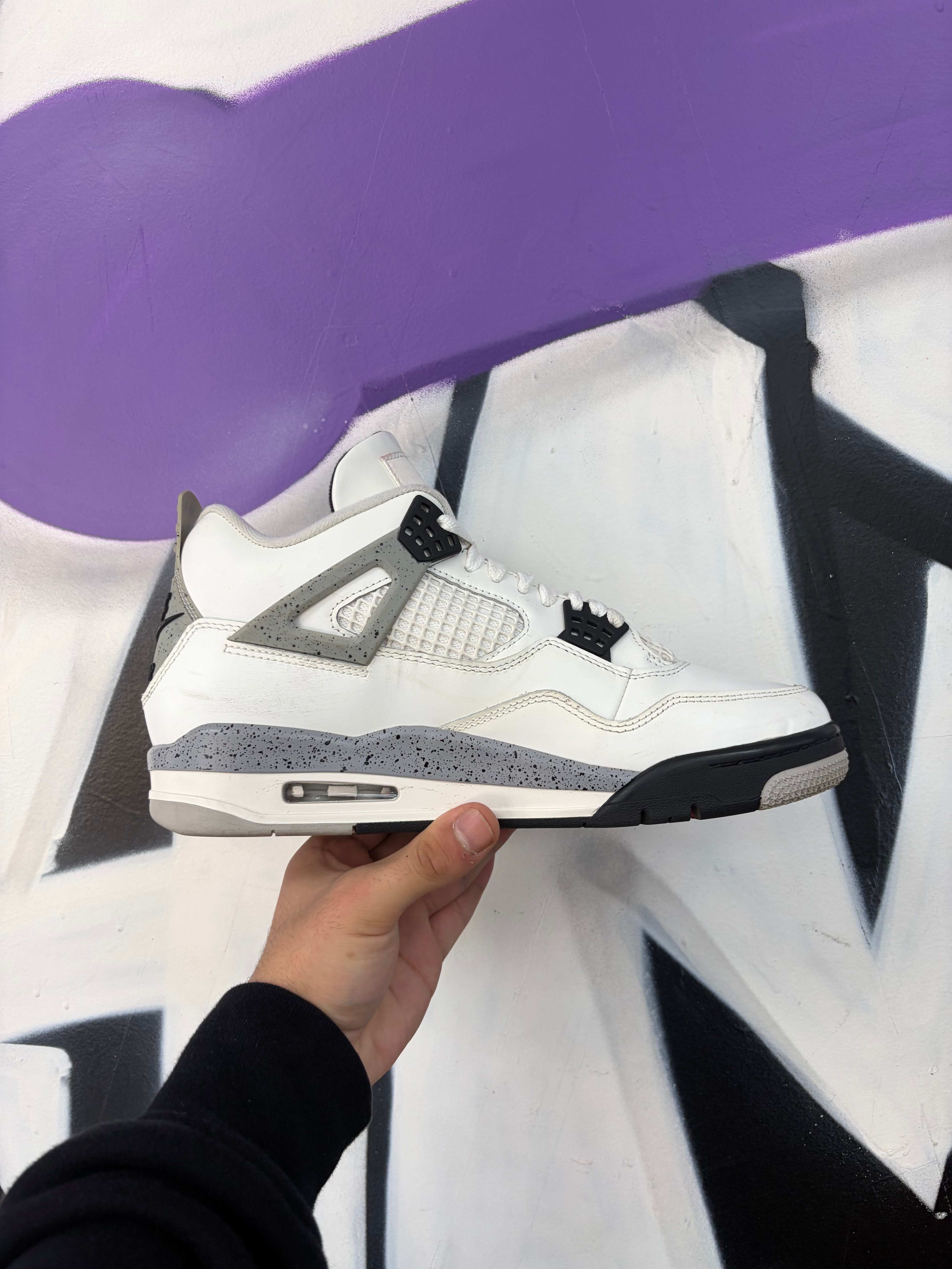Jordan 4 White Cement Sneakers
