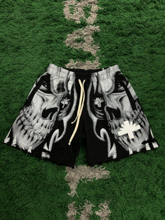 Vertabrae Skull Storm Distressed Shorts New Large In Plastic