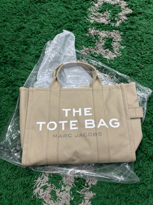 The Tote Bag Beige New Medium In Plastic