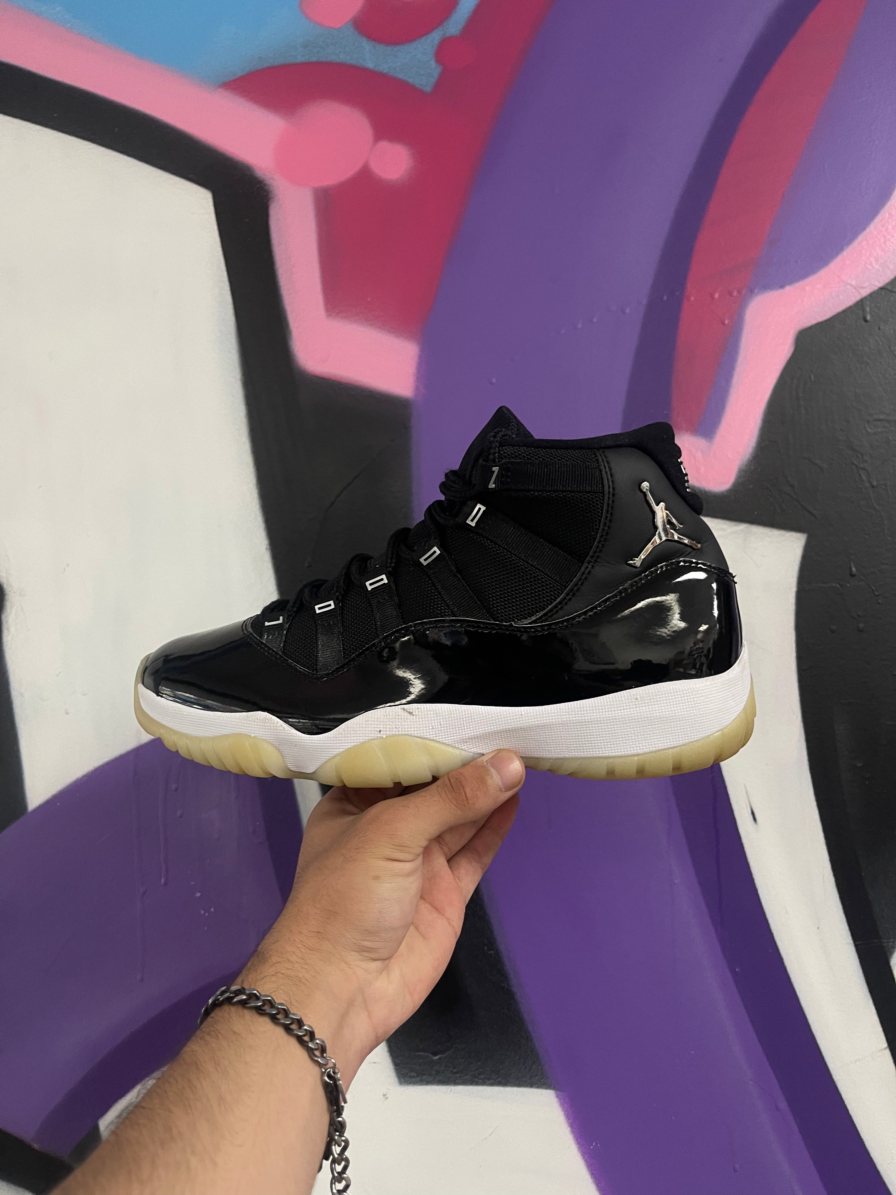 Jordan 11 Jubilee Sneakers