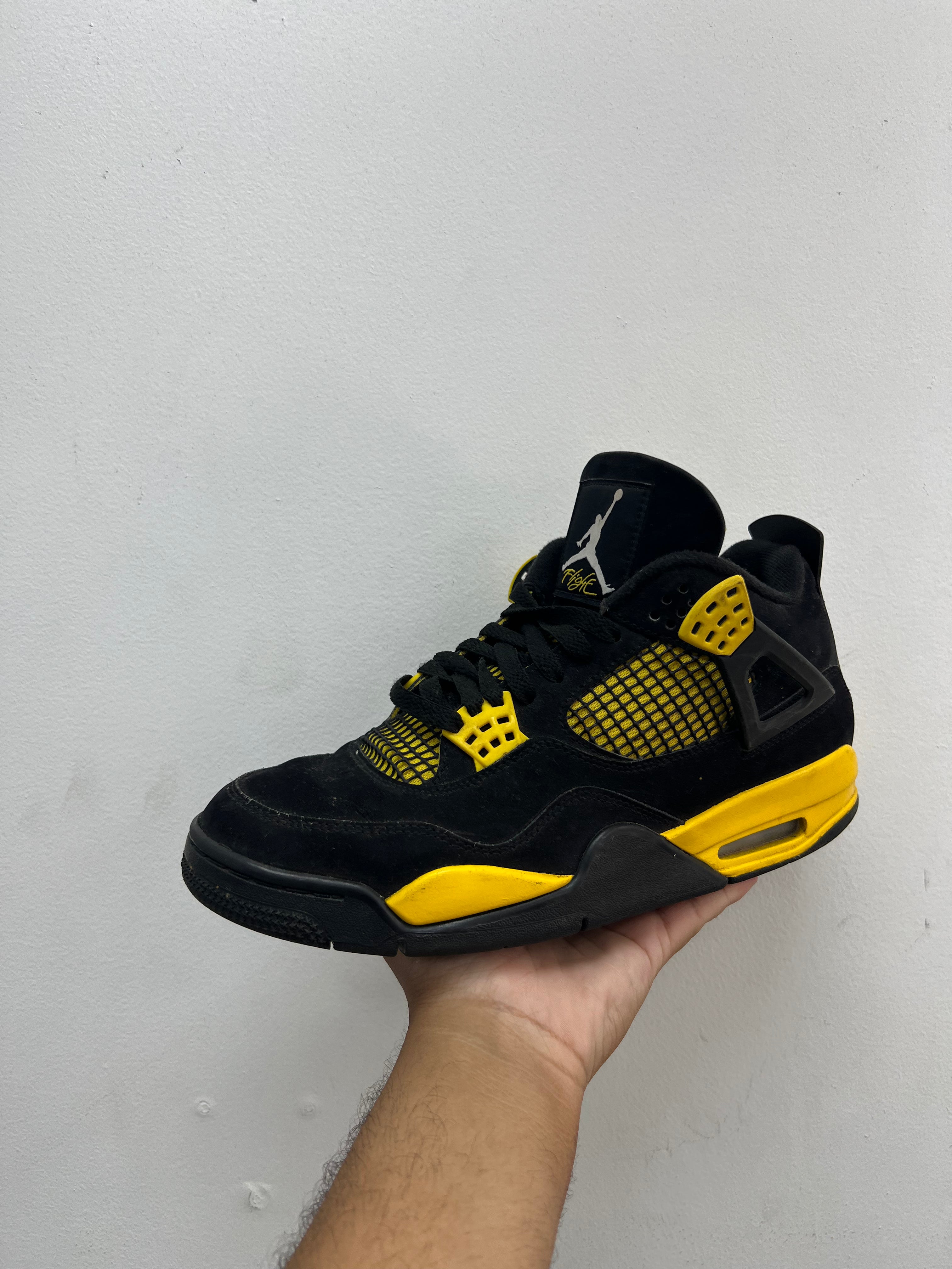 Jordan 4 Yellow Thunder Sneakers