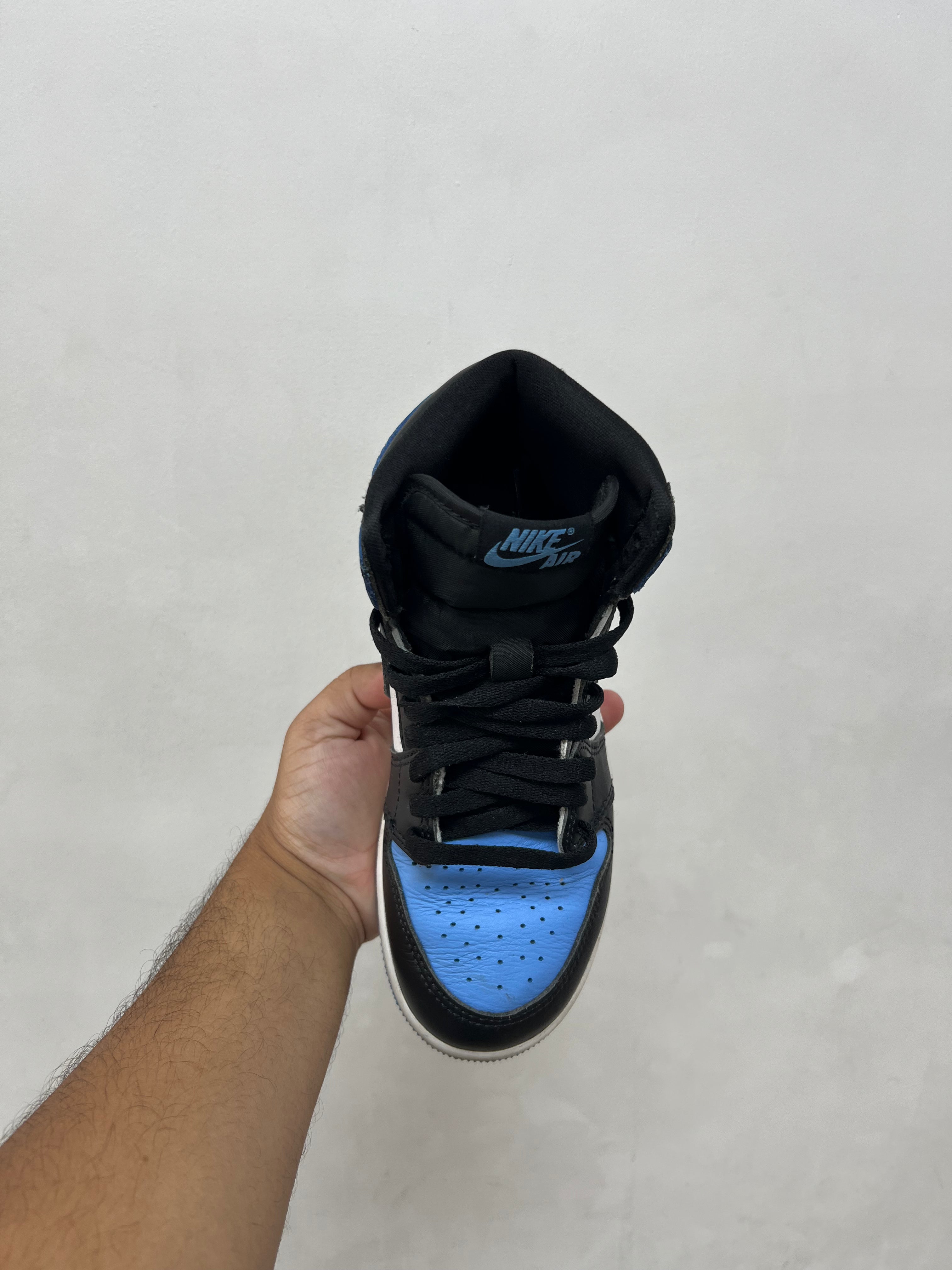 Jordan 1 UNC Toe Sneakers