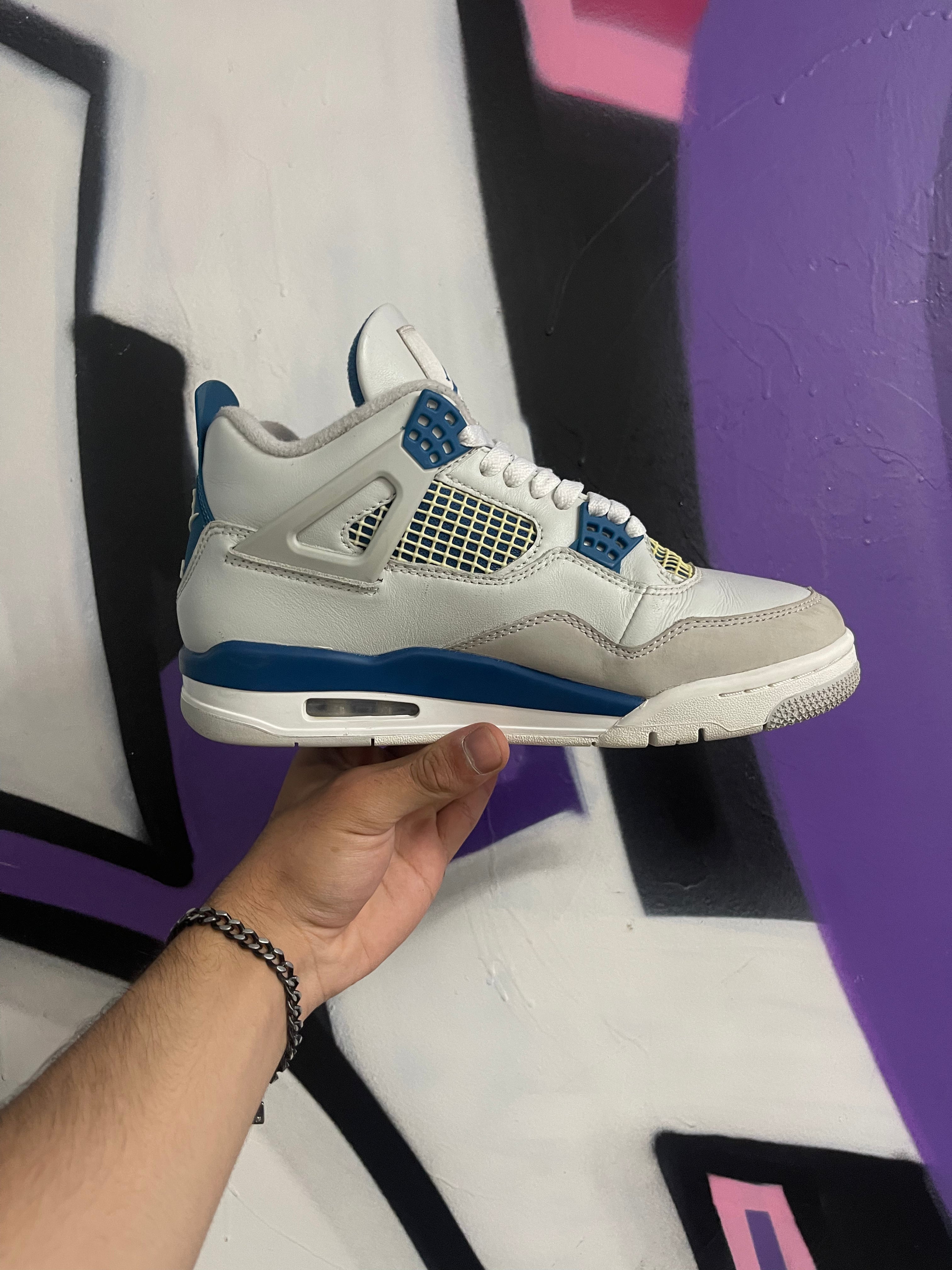 Jordan 4 Military Blue Sneakers