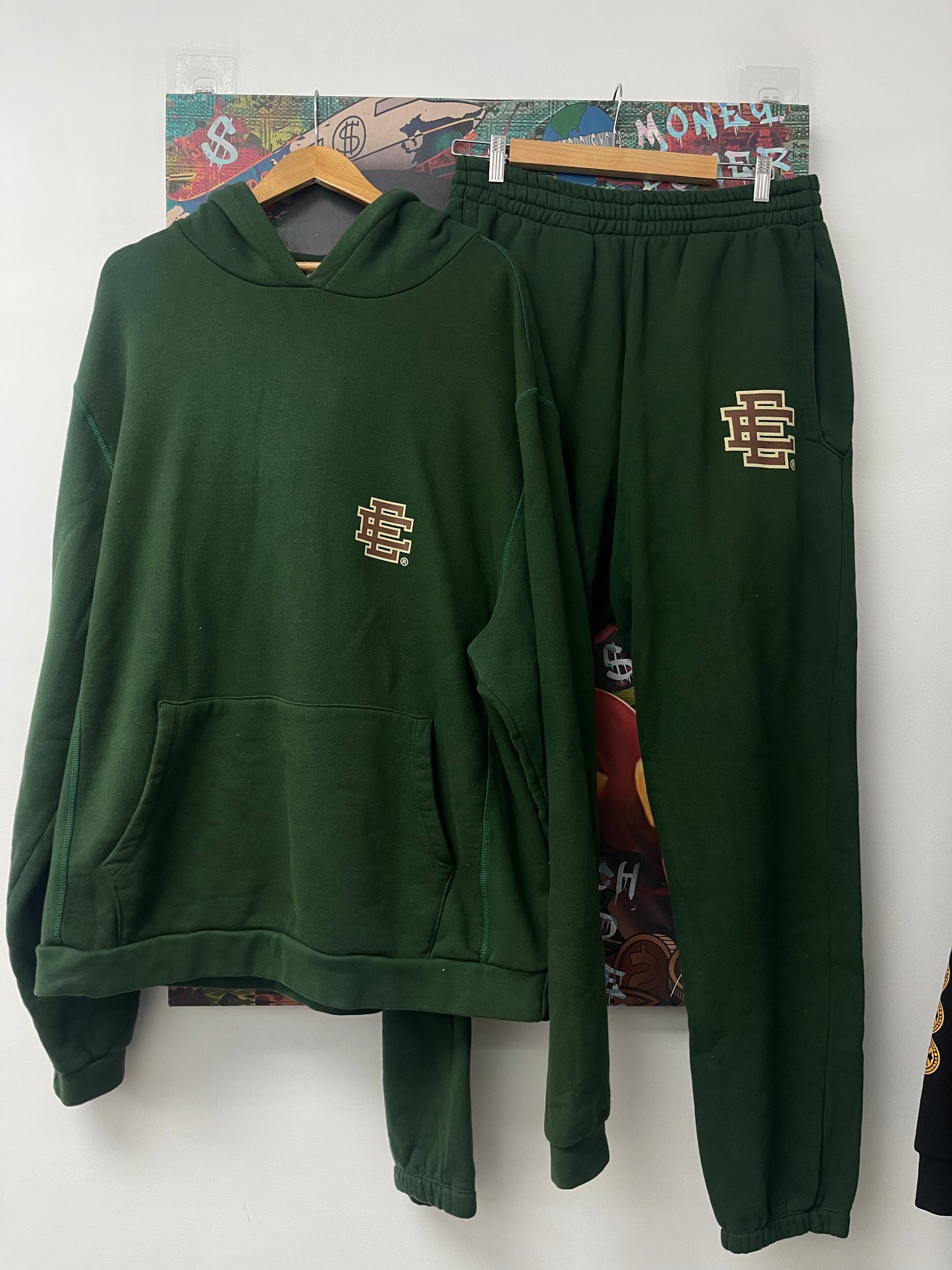 EE Sweatsuit Green Brown Used