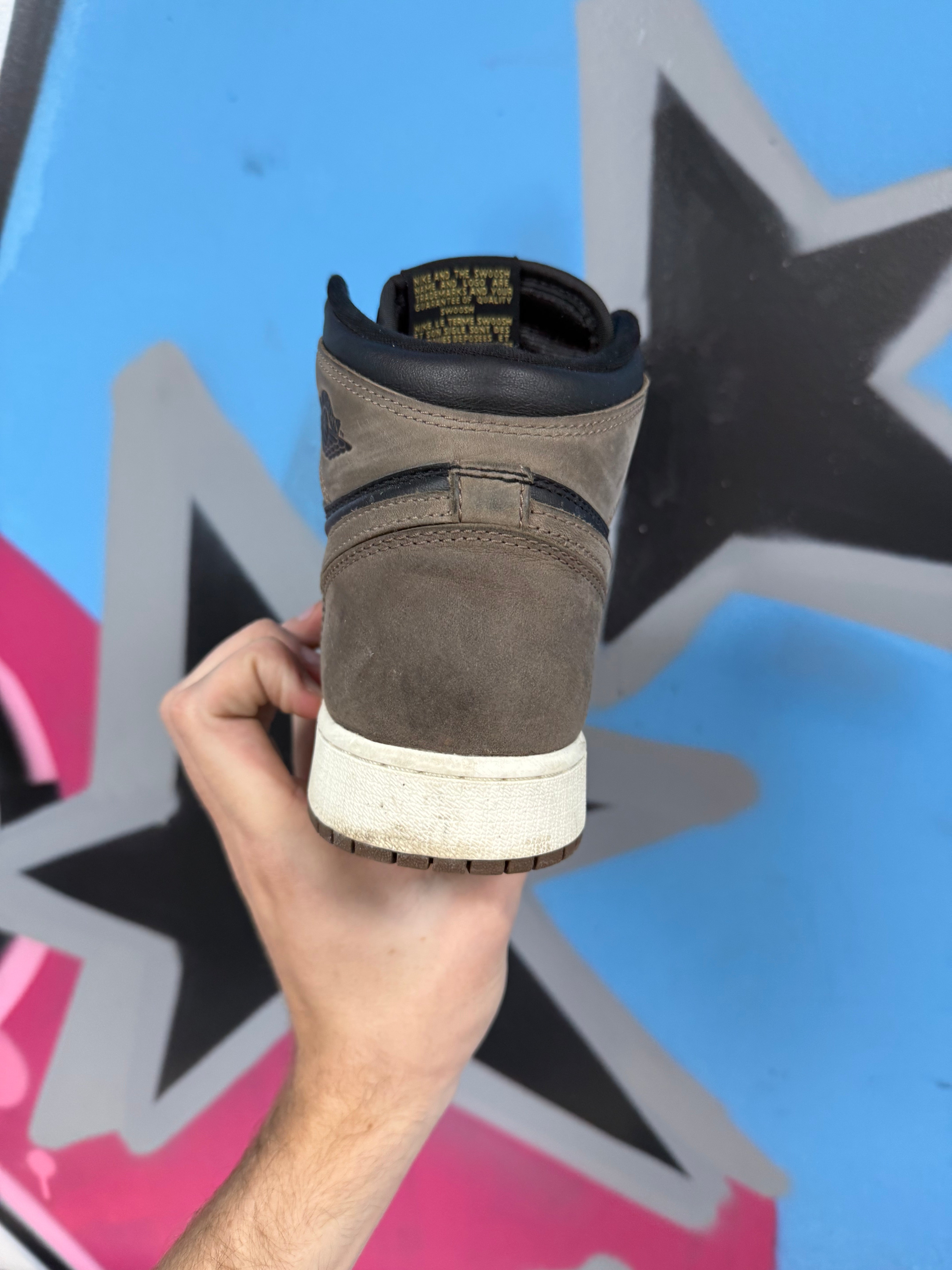 Jordan 1 Palomino Sneakers