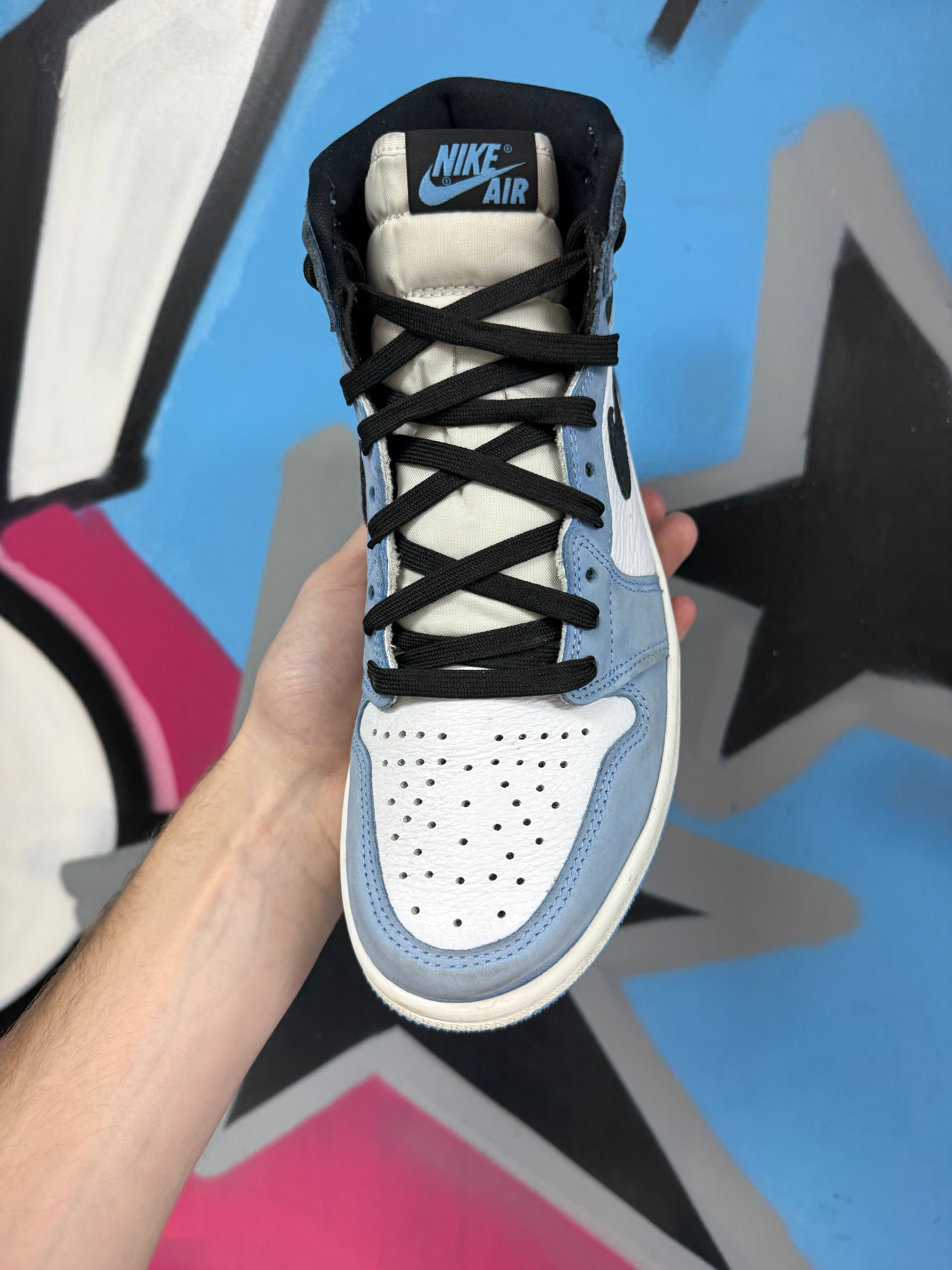Jordan 1 University Blue Sneakers
