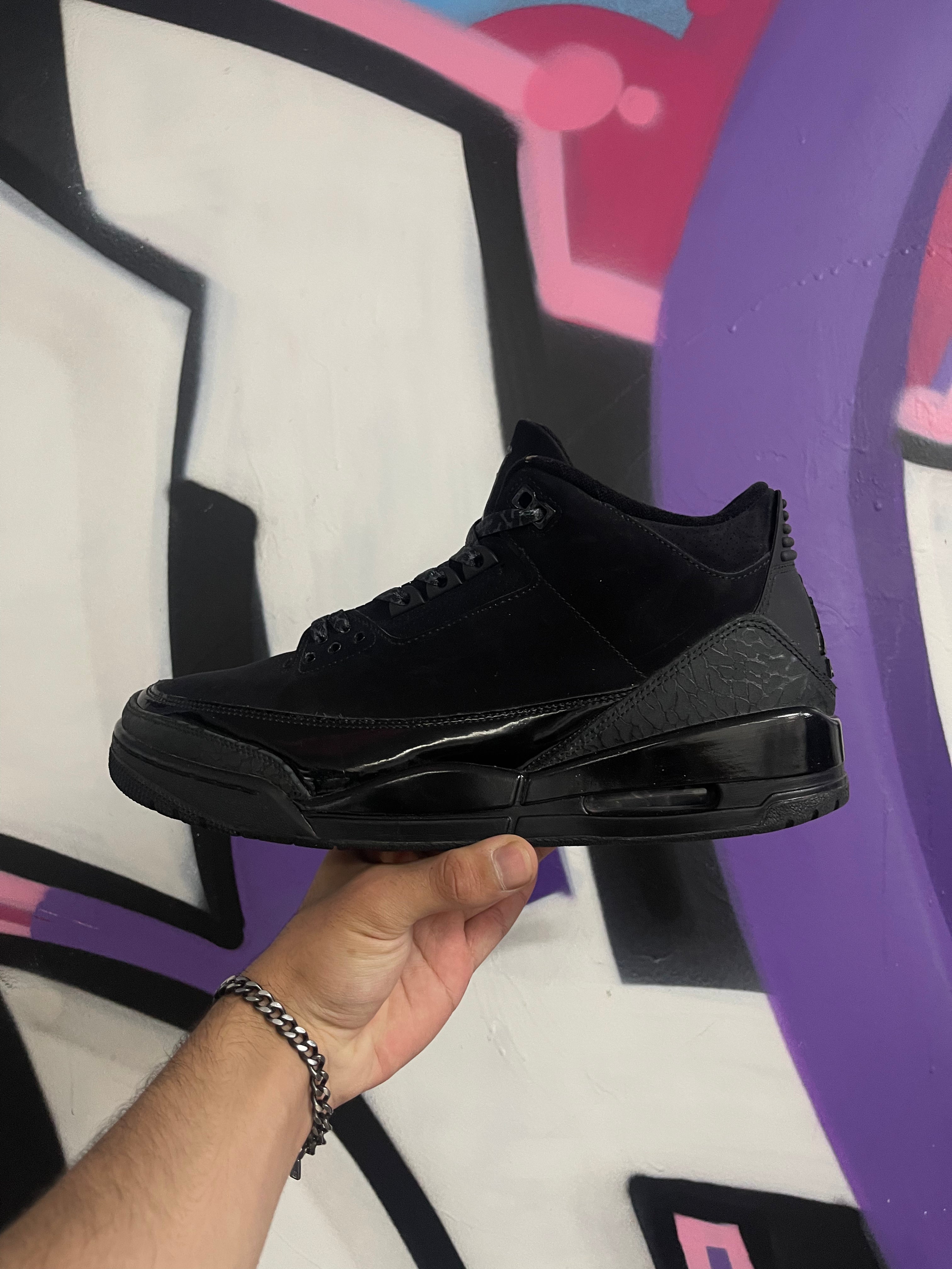 Jordan 3 Black Cat Sneakers