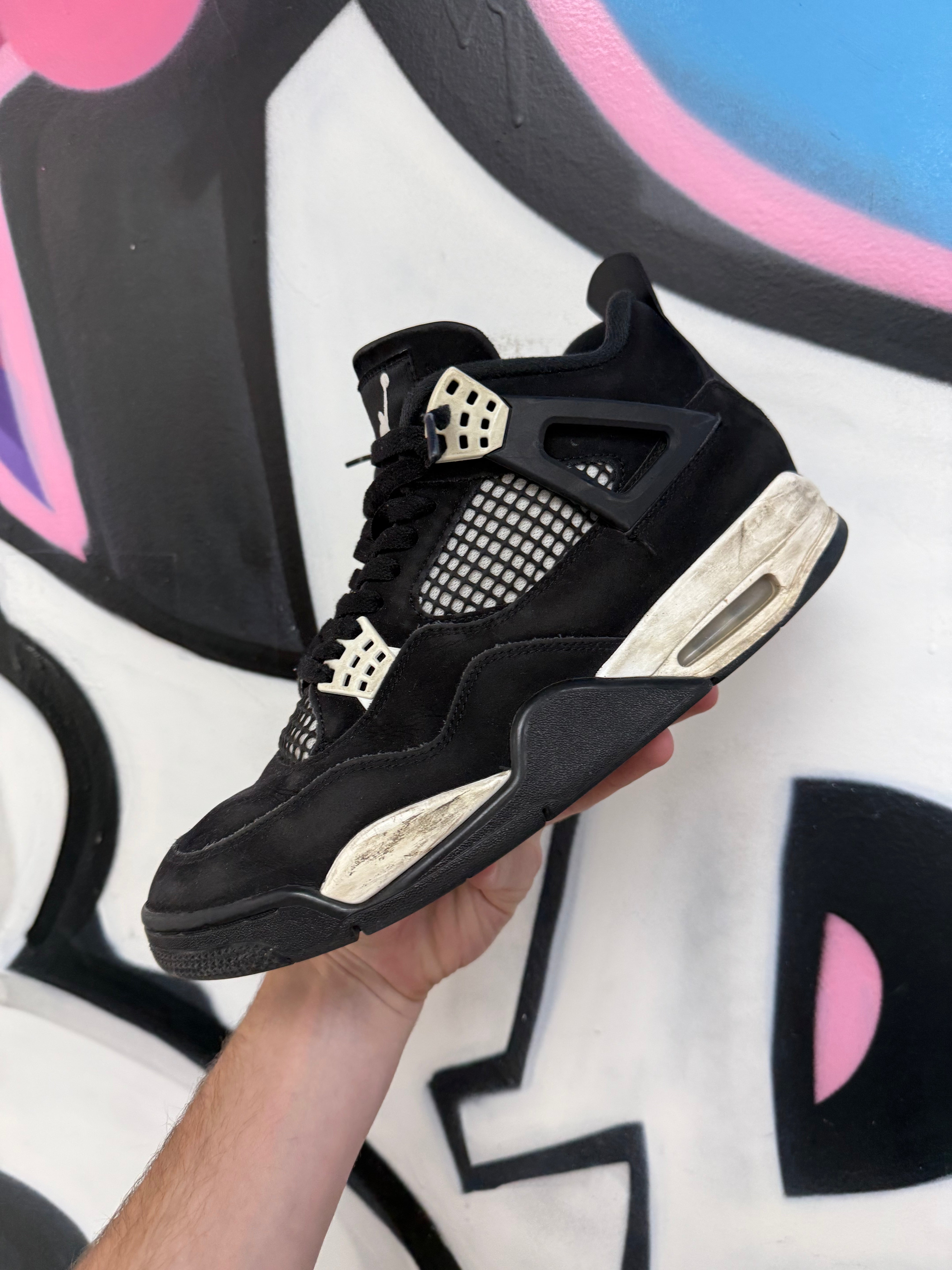 Jordan 4 White Thunder Sneakers