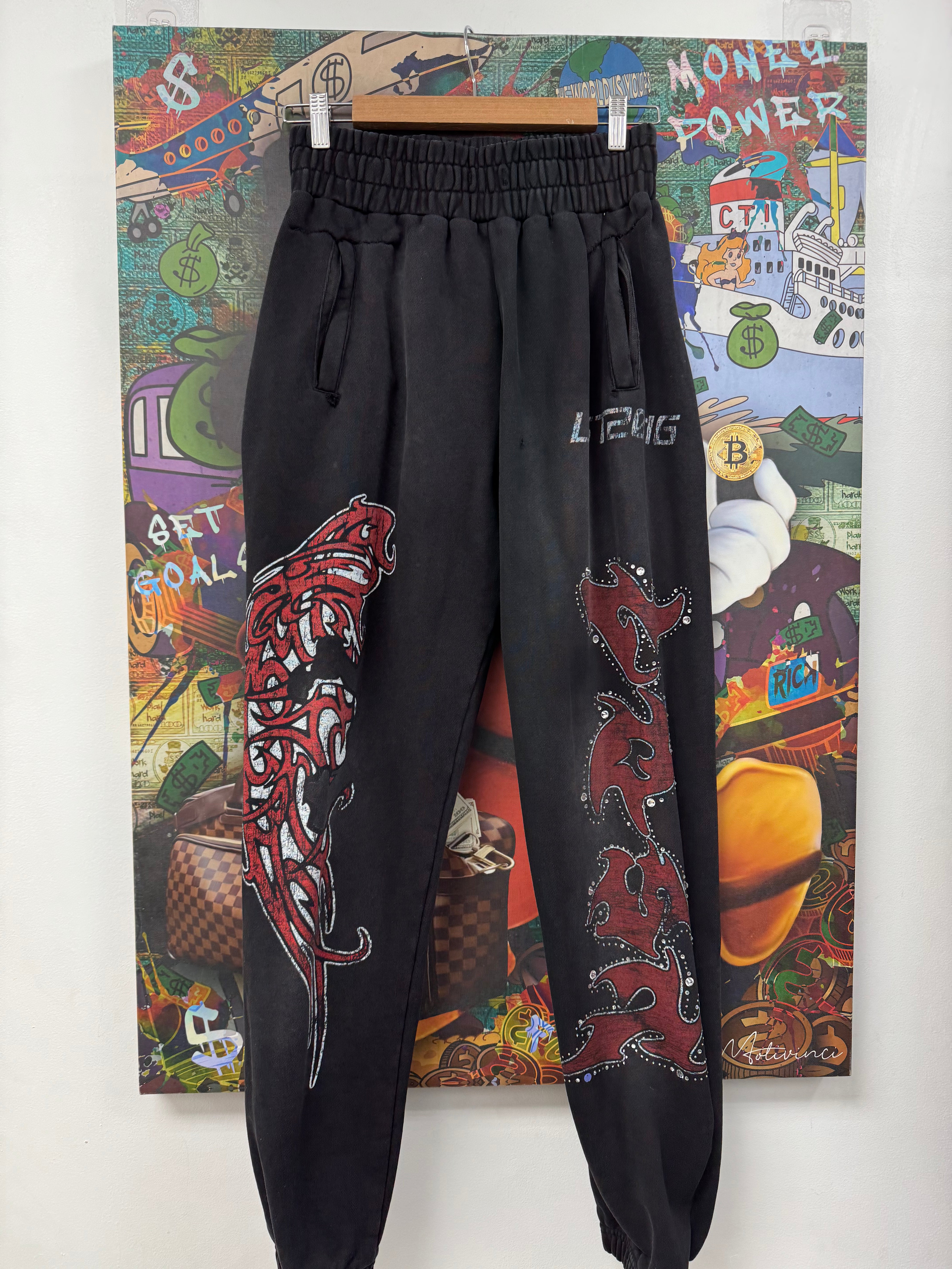 Lost Intricacy Black Wings Sweats