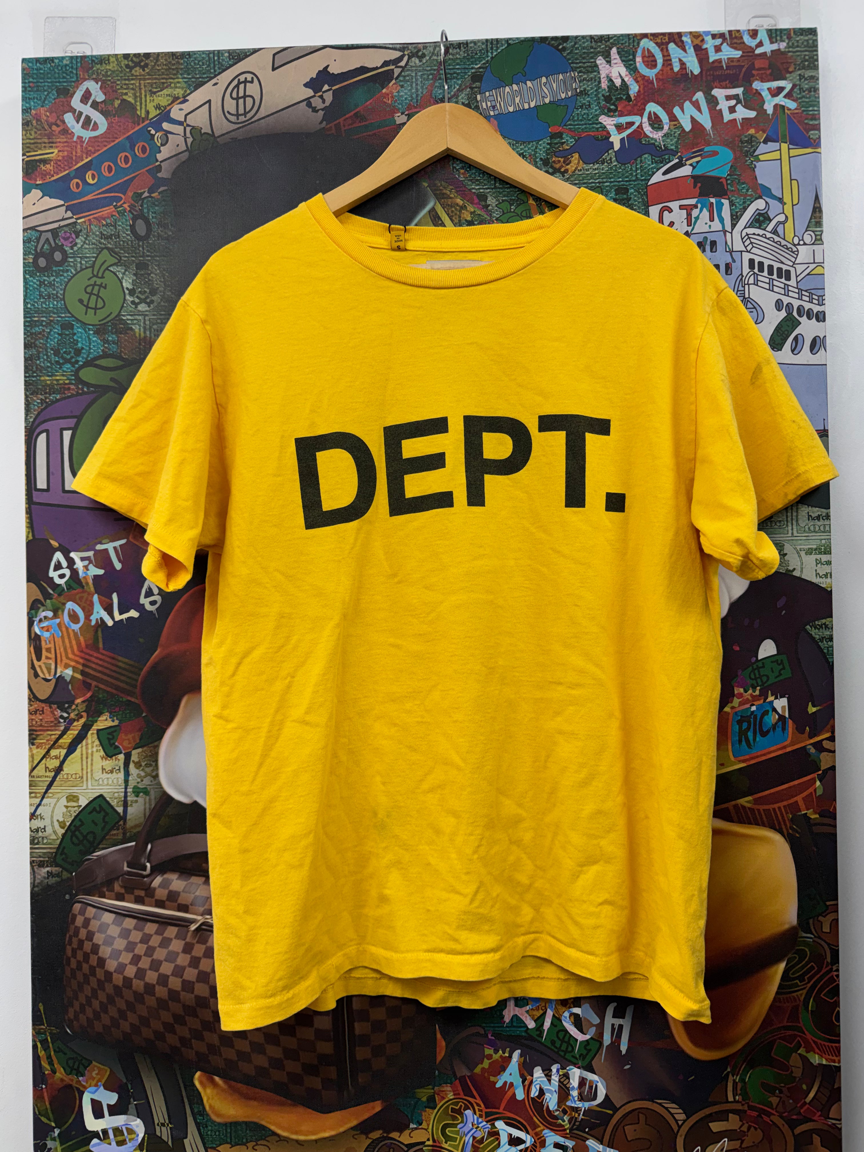 Gallery Dept Yellow Black Chest Logo Tee