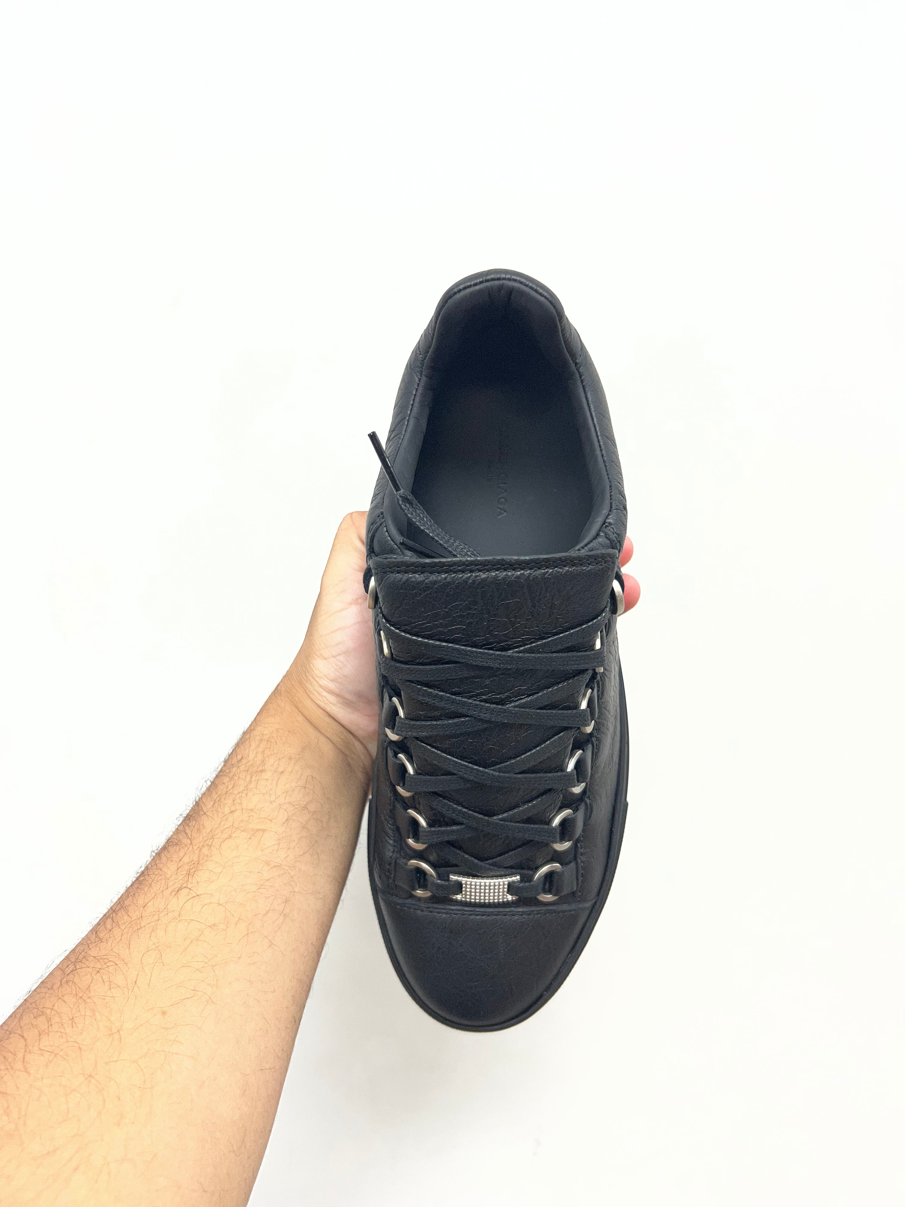 Balenciaga Black Areana Low Sneakers