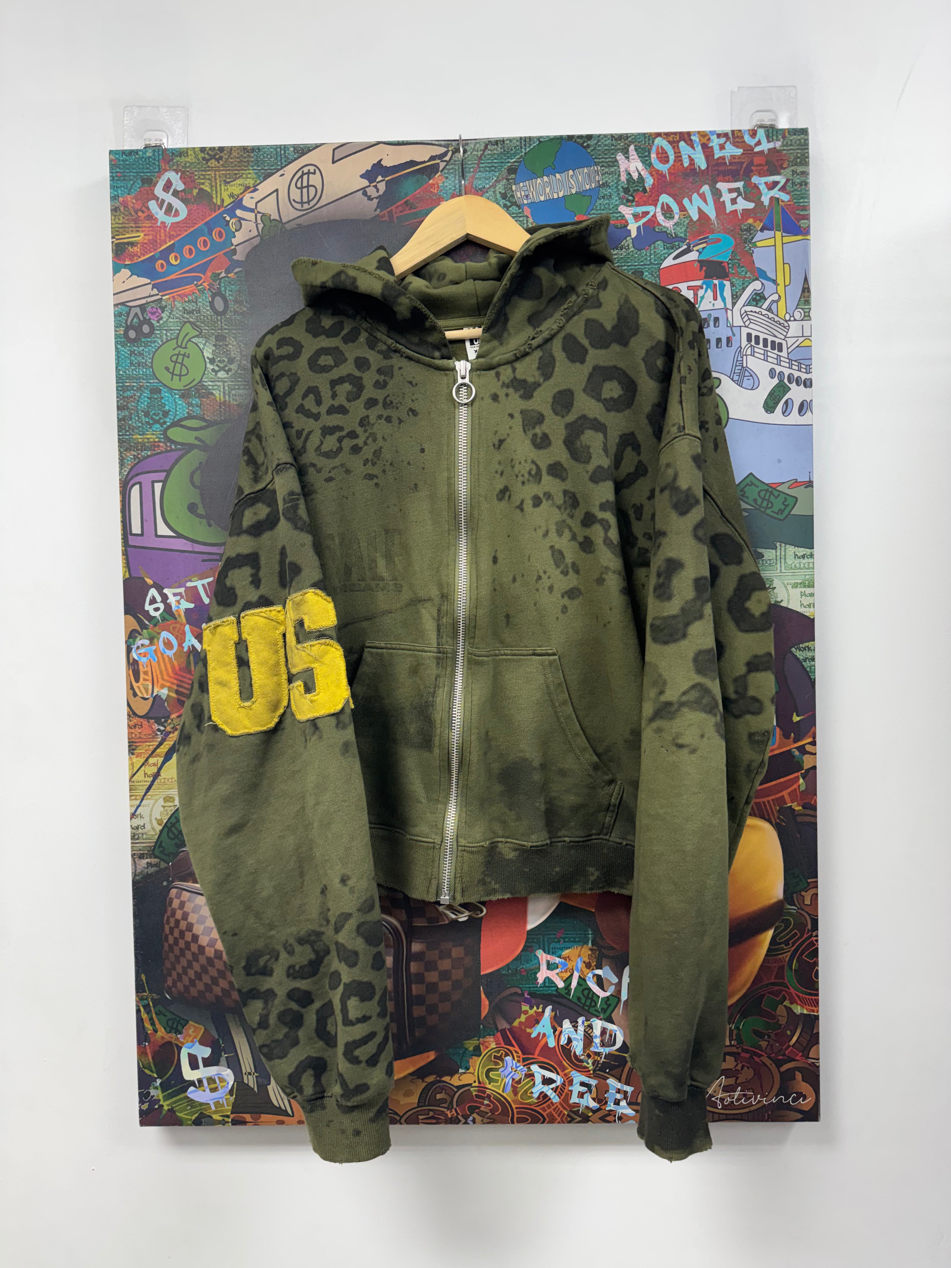 Vale Green Yelow Leopard 14 Zip Up