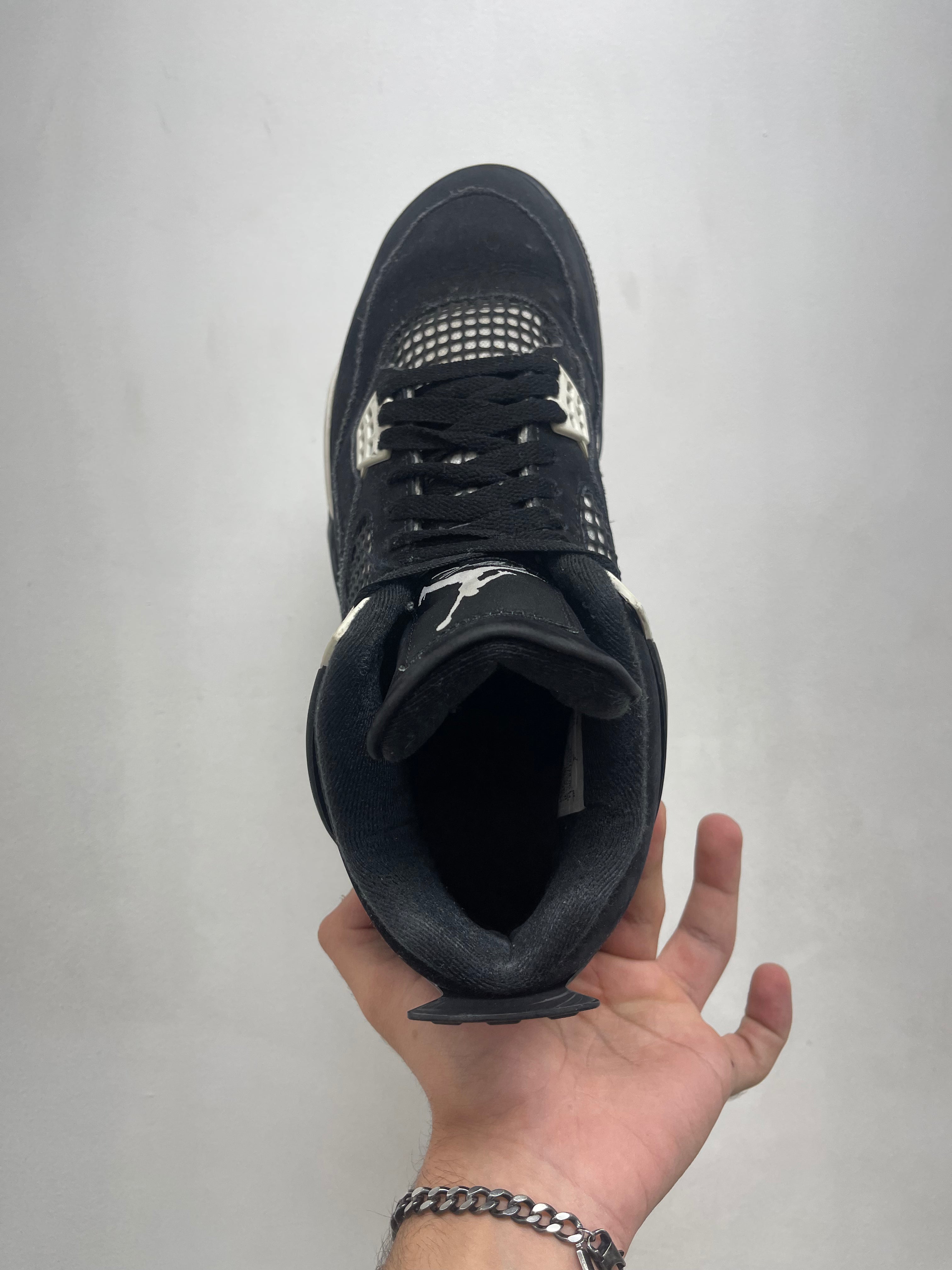 Jordan 4 White Thunder Sneakers
