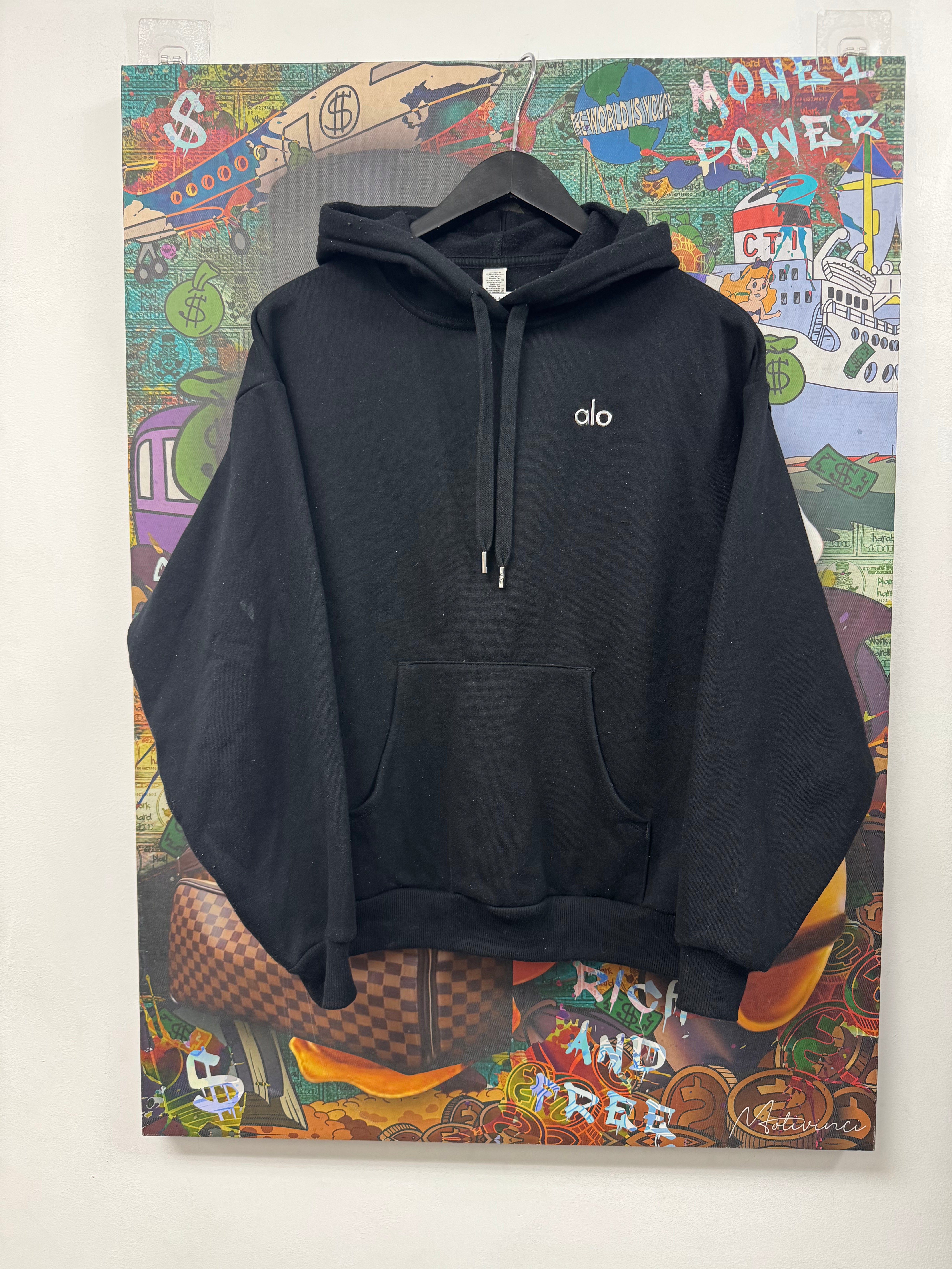 ALO Black Accolade Pullover Hoodie
