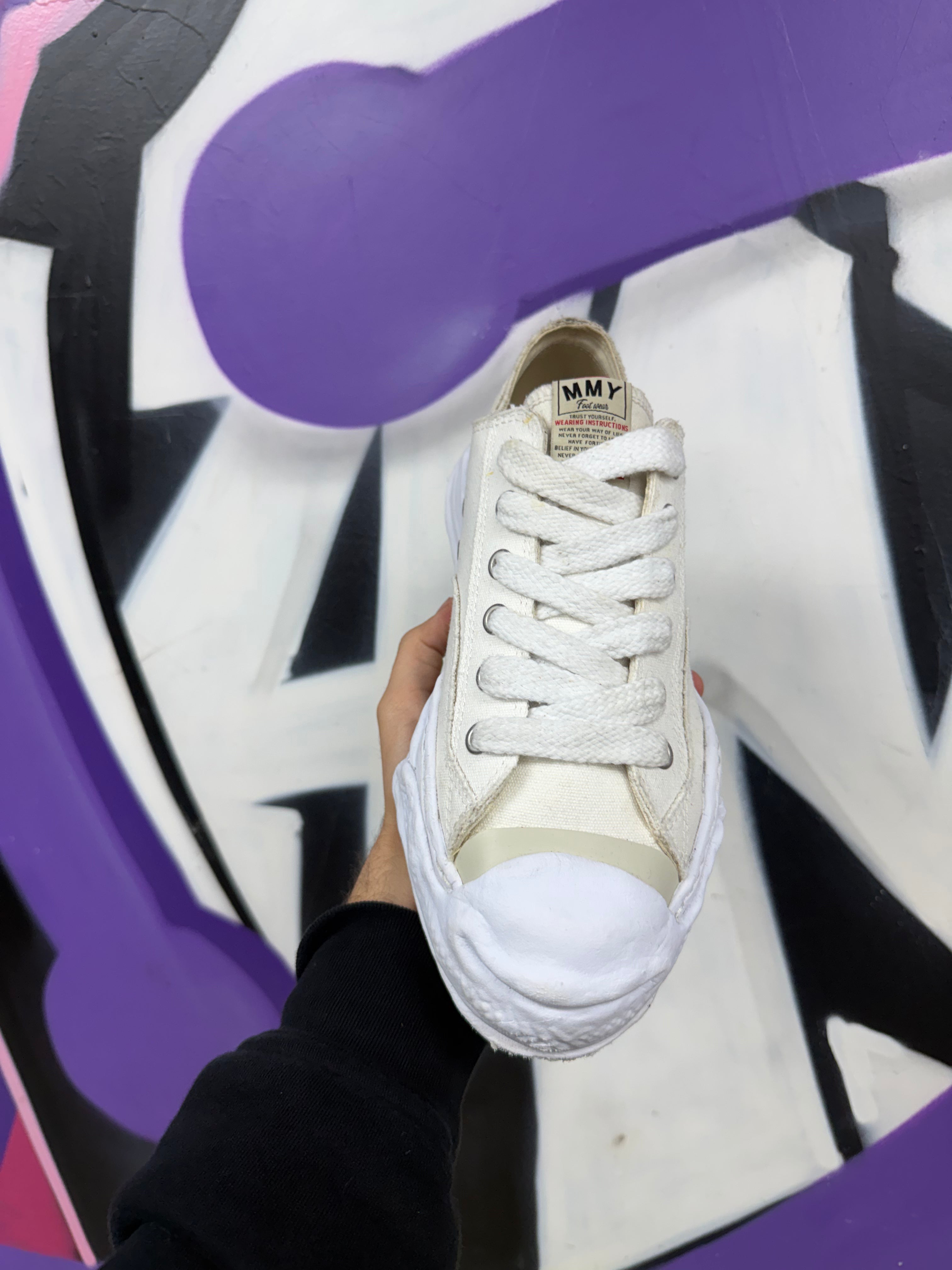 MMY White Low Sneakers