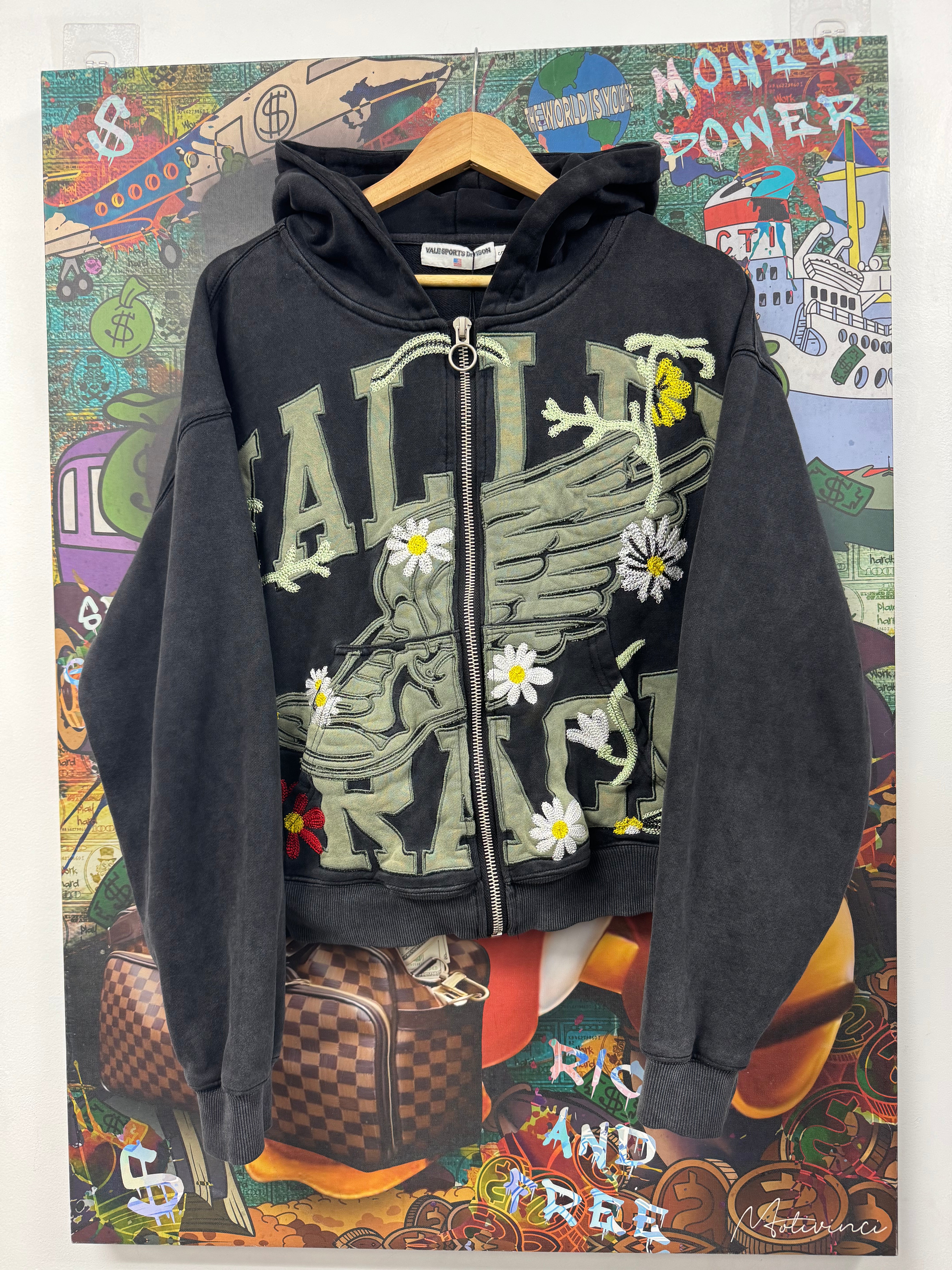 Vale Black Garden Zip Up
