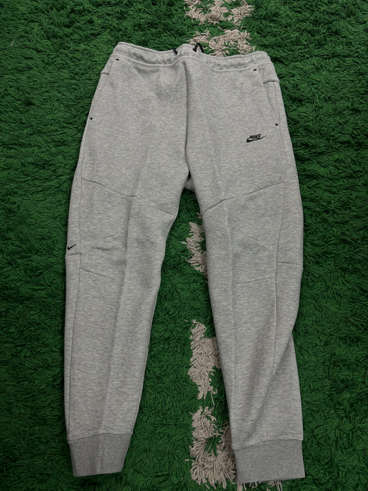 Nike Tech Sweats grey  New Xl With Tags