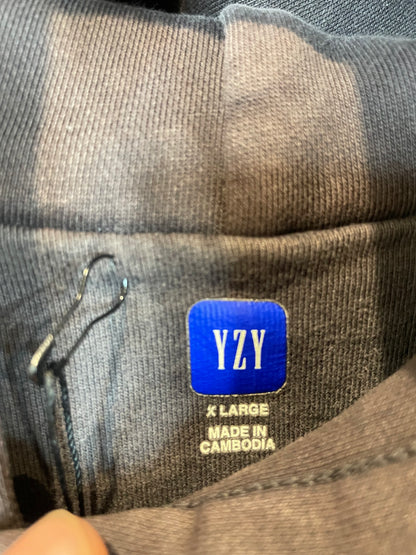 YZY Gap Dove Hoodie (Discolored) Used XL