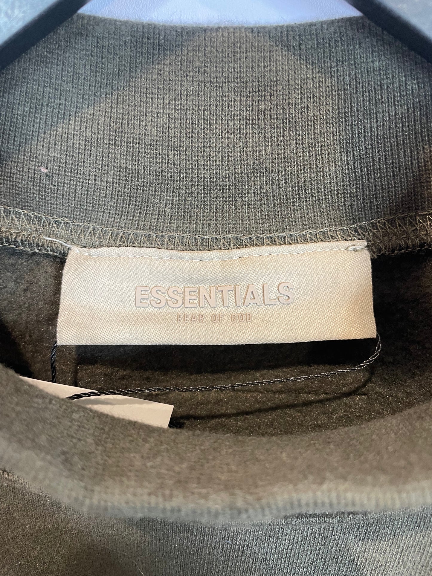 Essentials Relaxed Crewneck Dark Olive Used Large