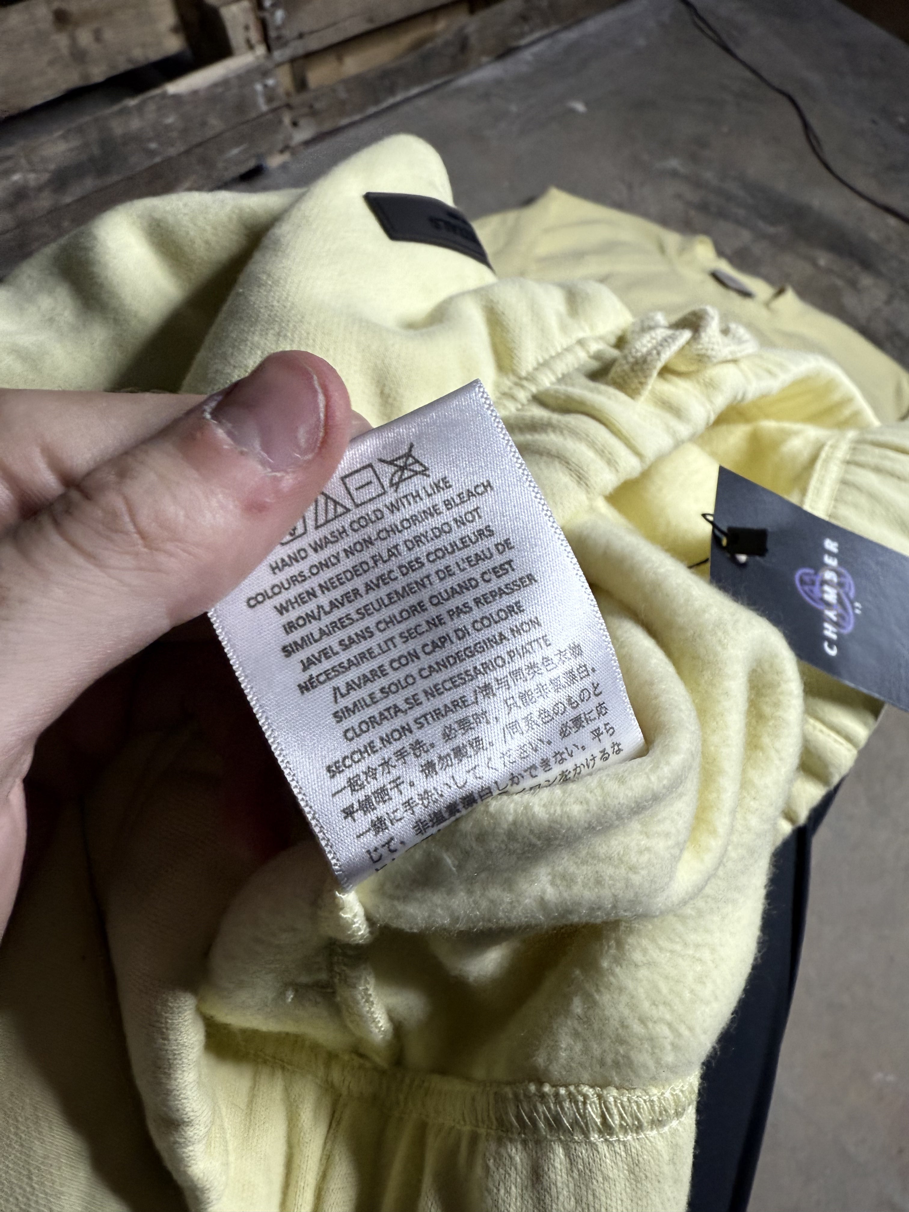 Essential Sweatsuit Yellow (SET) XXL Used