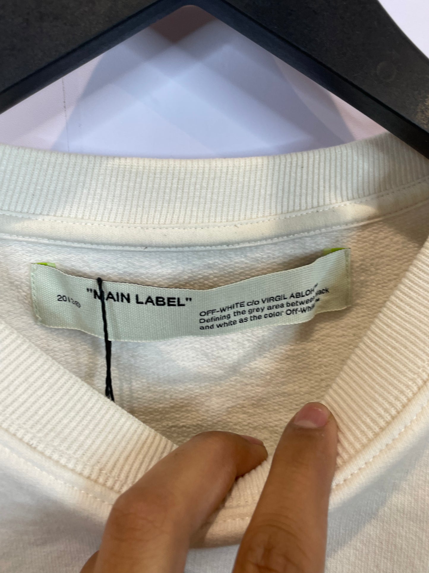 Off White Crewneck White Cream Used Medium