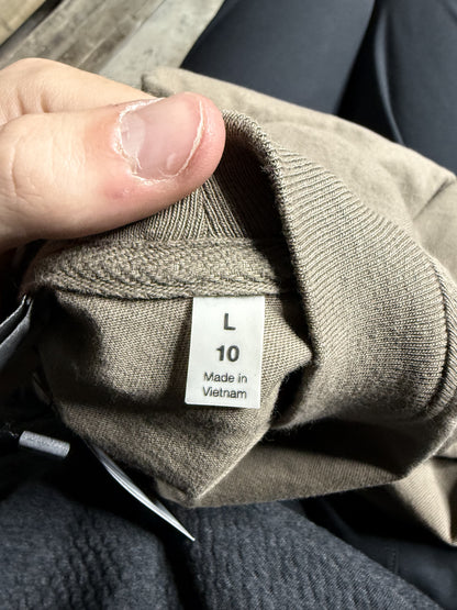 Essentials Tee Taupe Used Kids Large