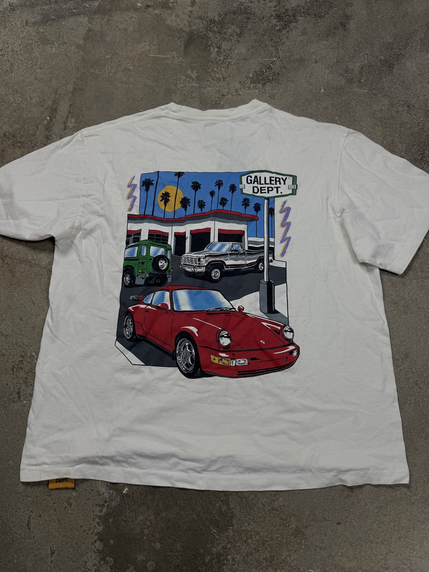 Gallery Dept Car Show Tee Used Large