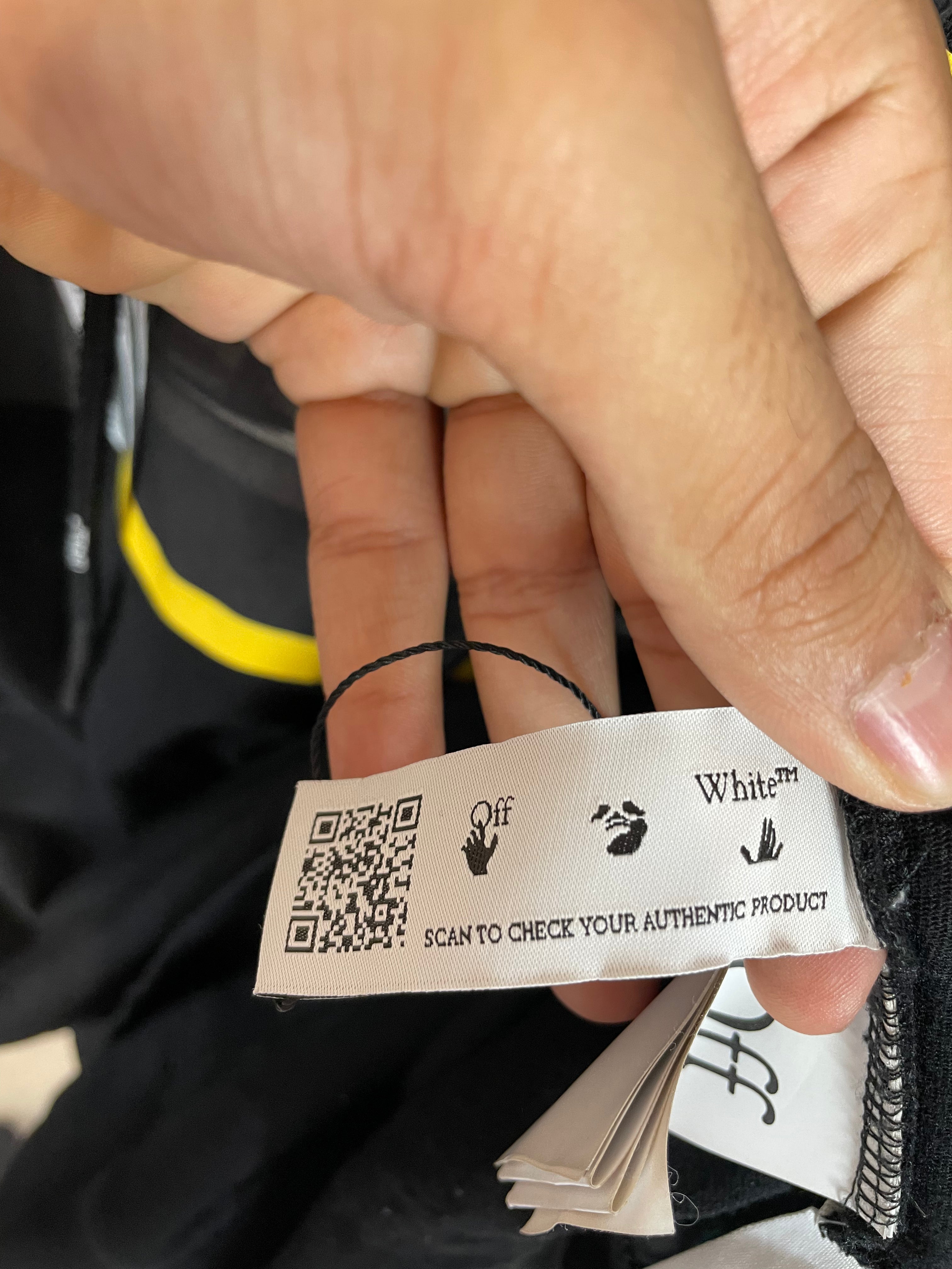 Off White Shirt Hoodie Black Yellow Used Small