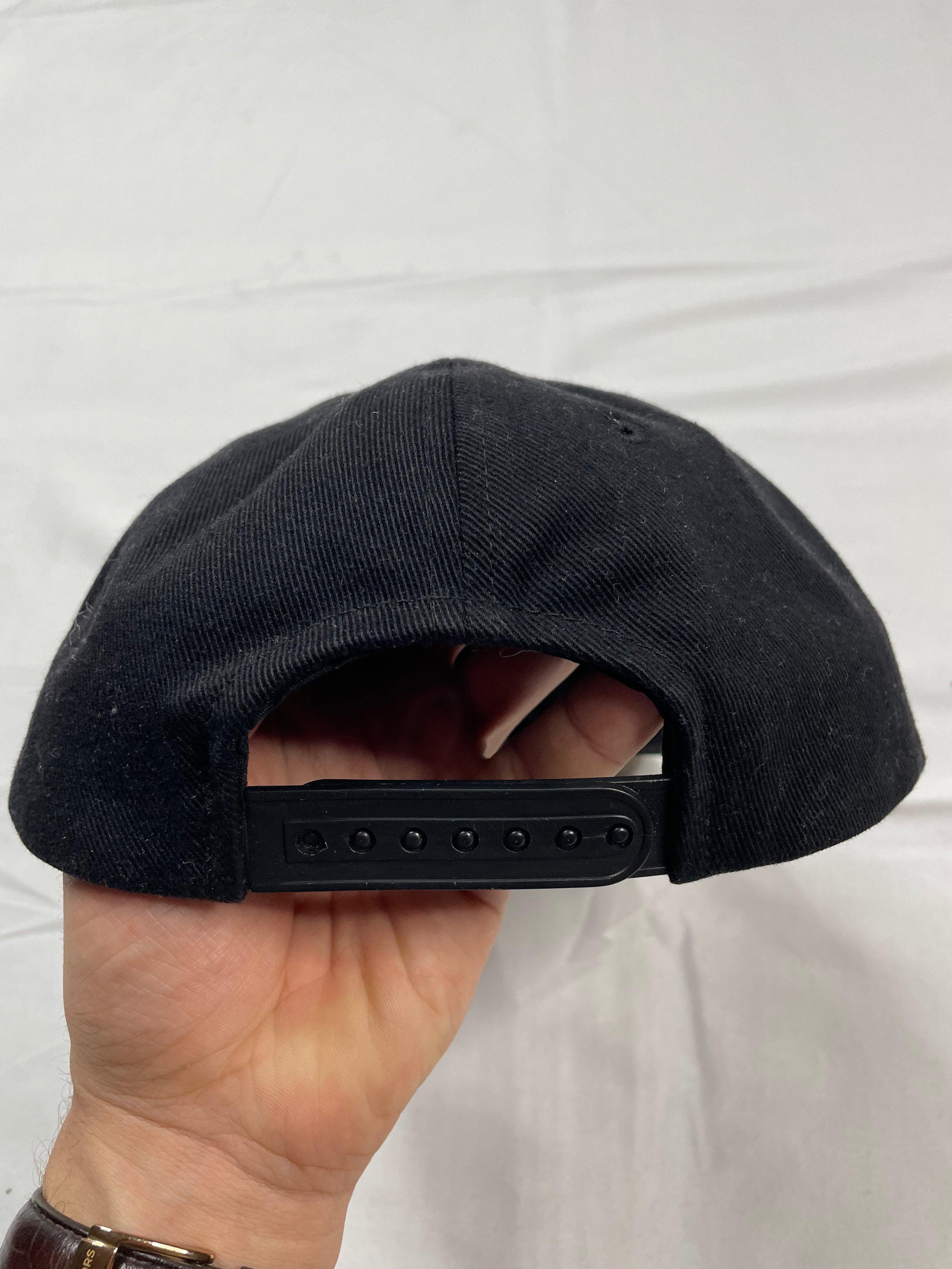 Celine Snapback Black Hats