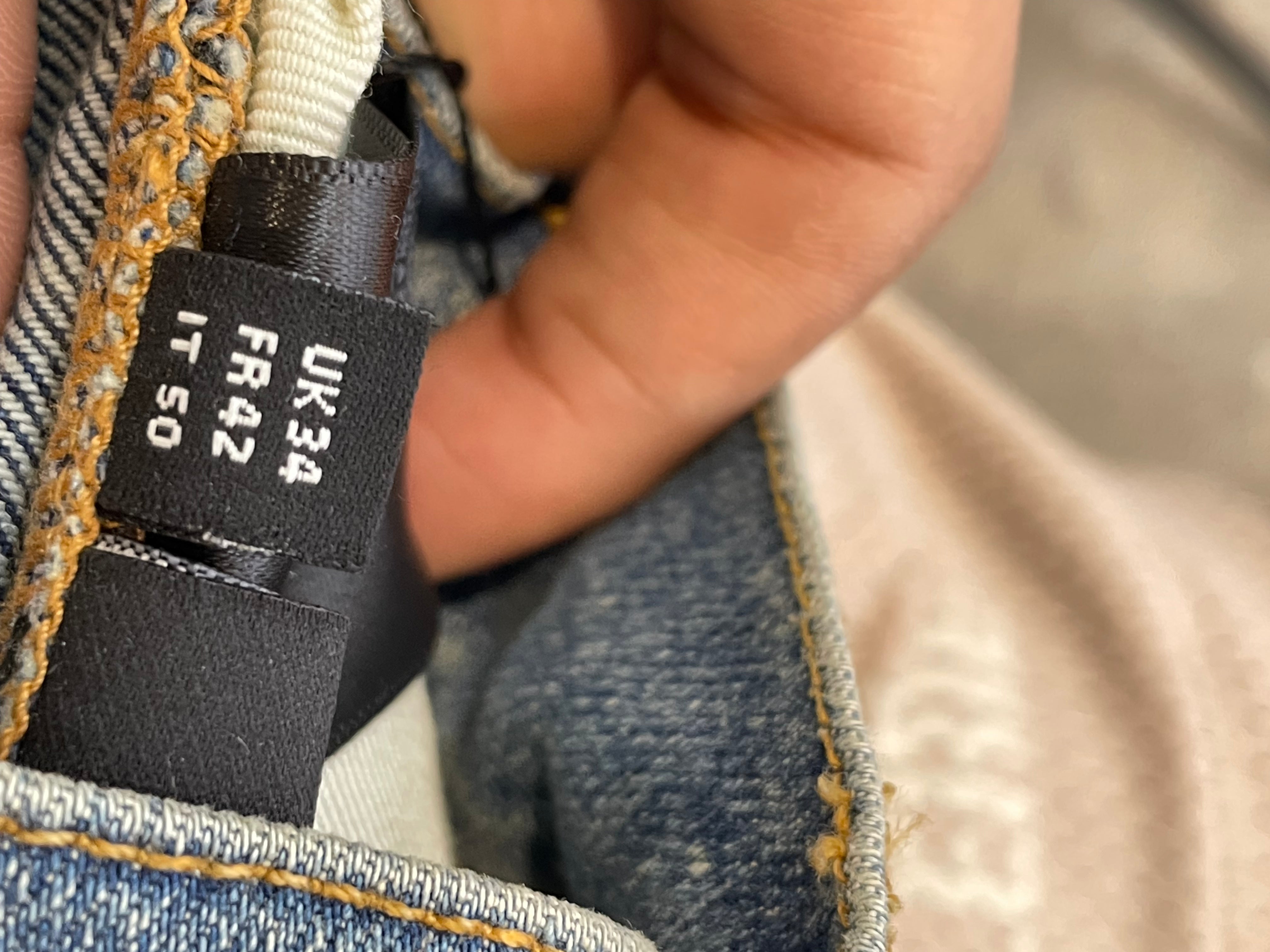 Amiri MX2 Light Wash Yellow Patch Used 34