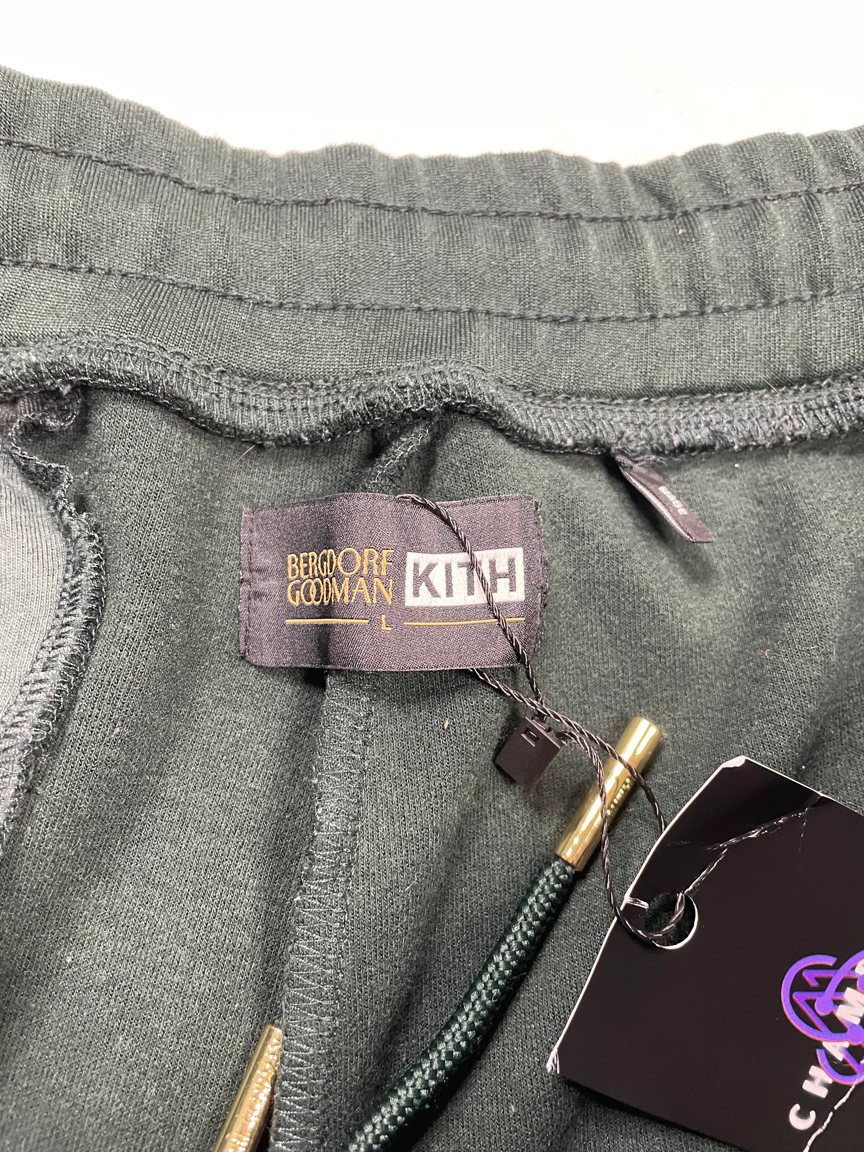 Kith Bergdorf Shorts Green Purple size:Large Used