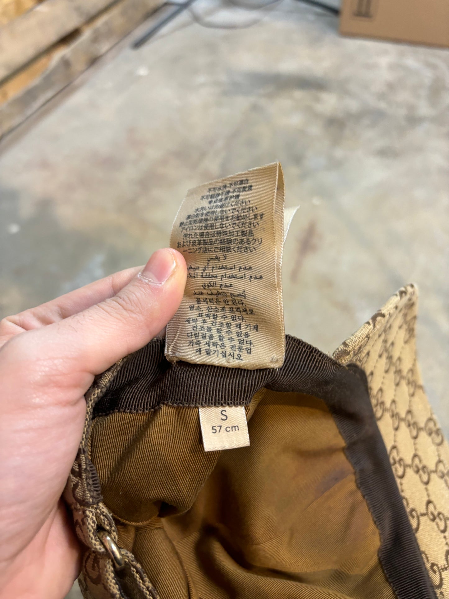 Gucci Mono Cap Brown Used Medium